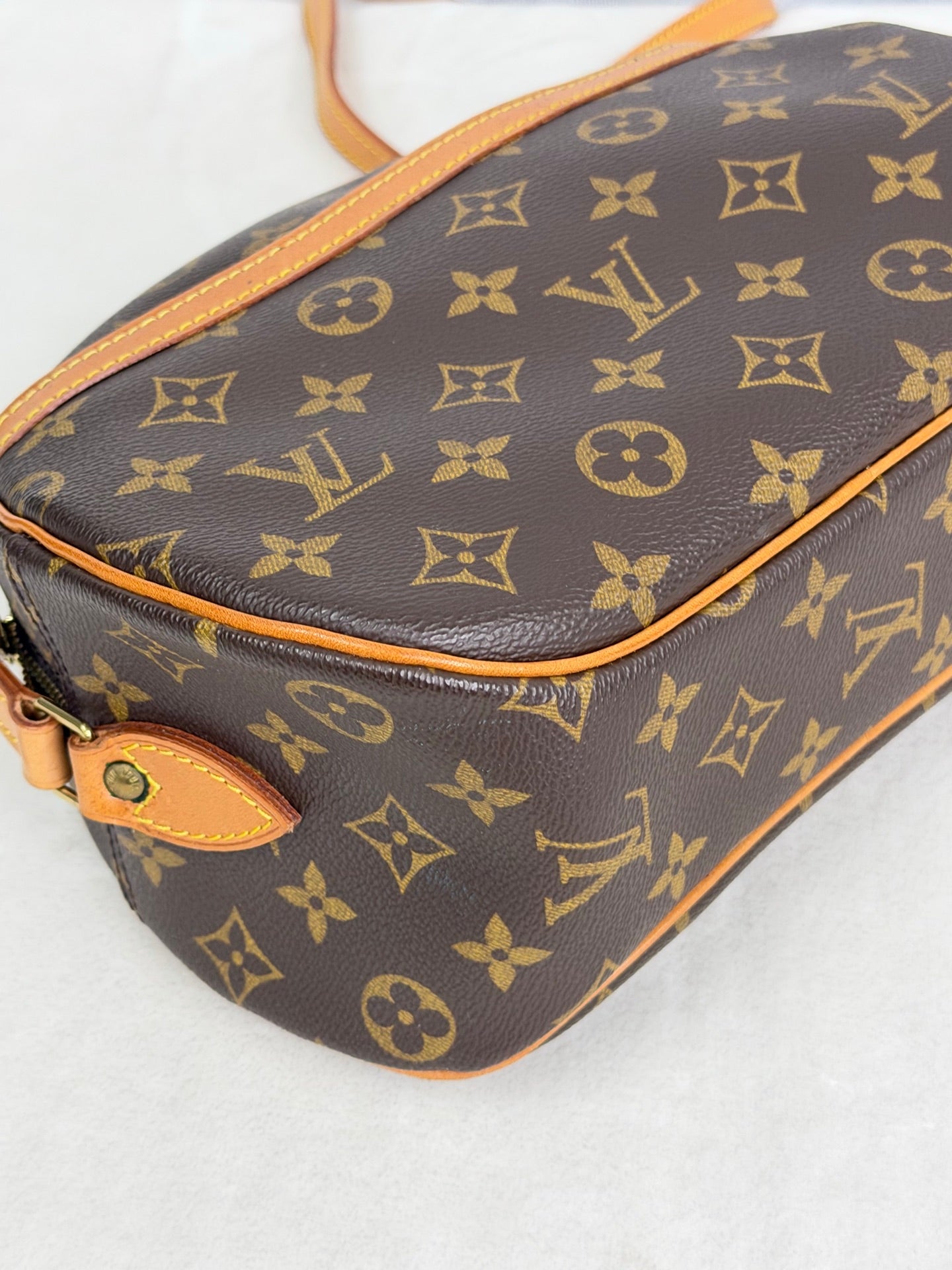 LOUIS VUITTON Monogram Alma BB Shoulderbag