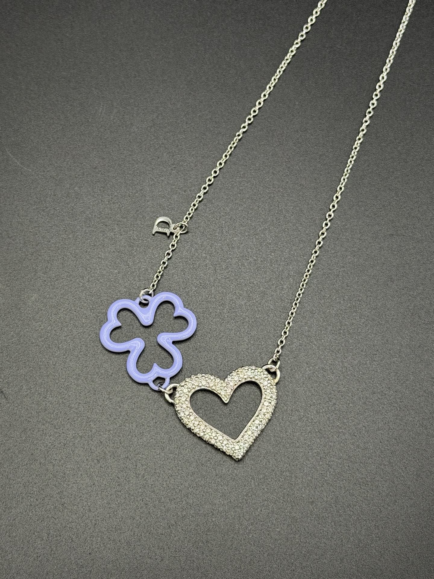 CHRISTIAN DIOR Heart Clover Pendant Necklace