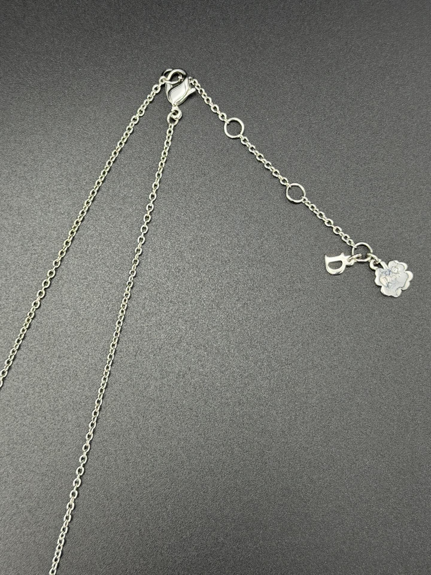 CHRISTIAN DIOR Heart Clover Pendant Necklace
