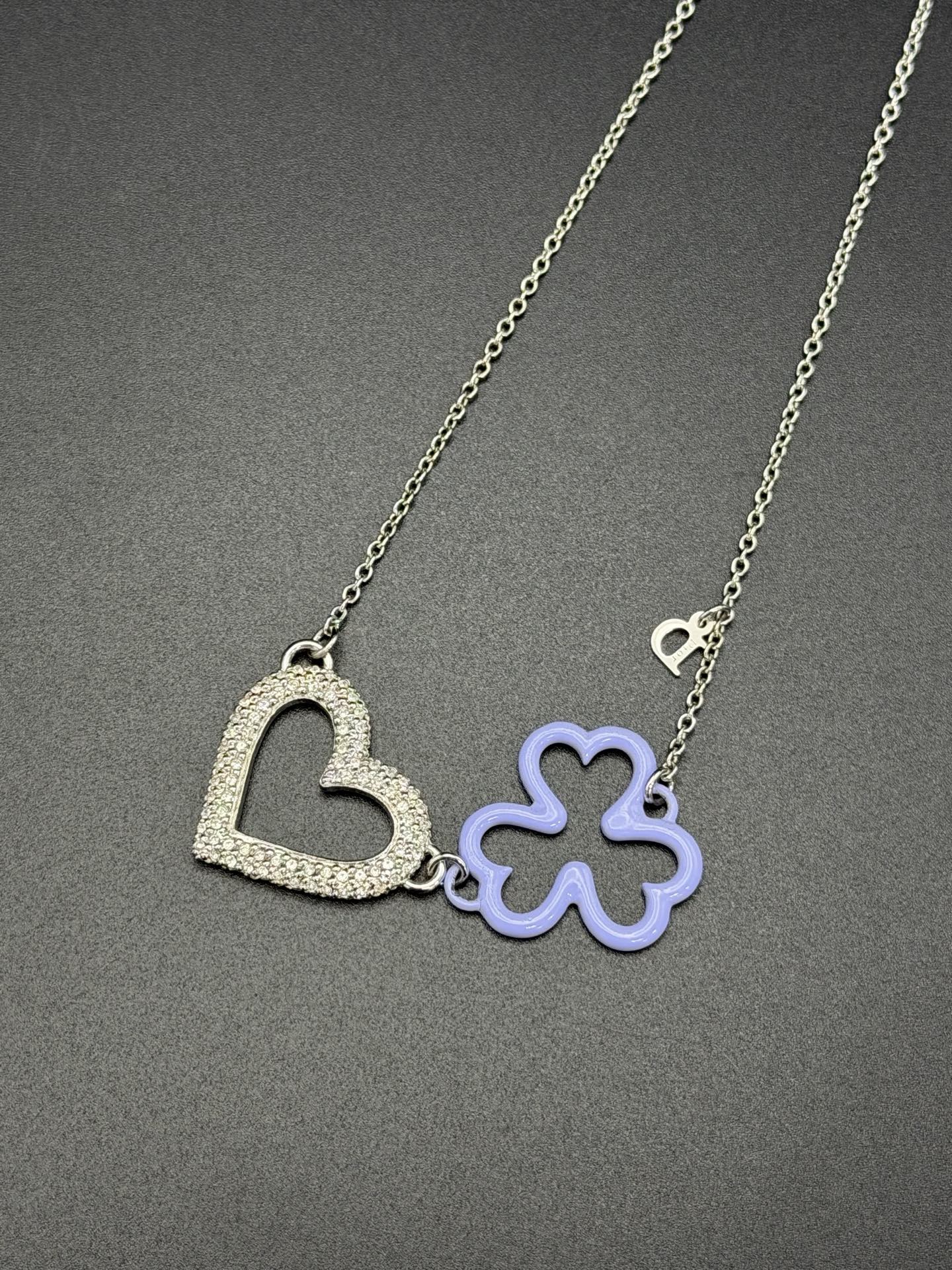 CHRISTIAN DIOR Heart Clover Pendant Necklace