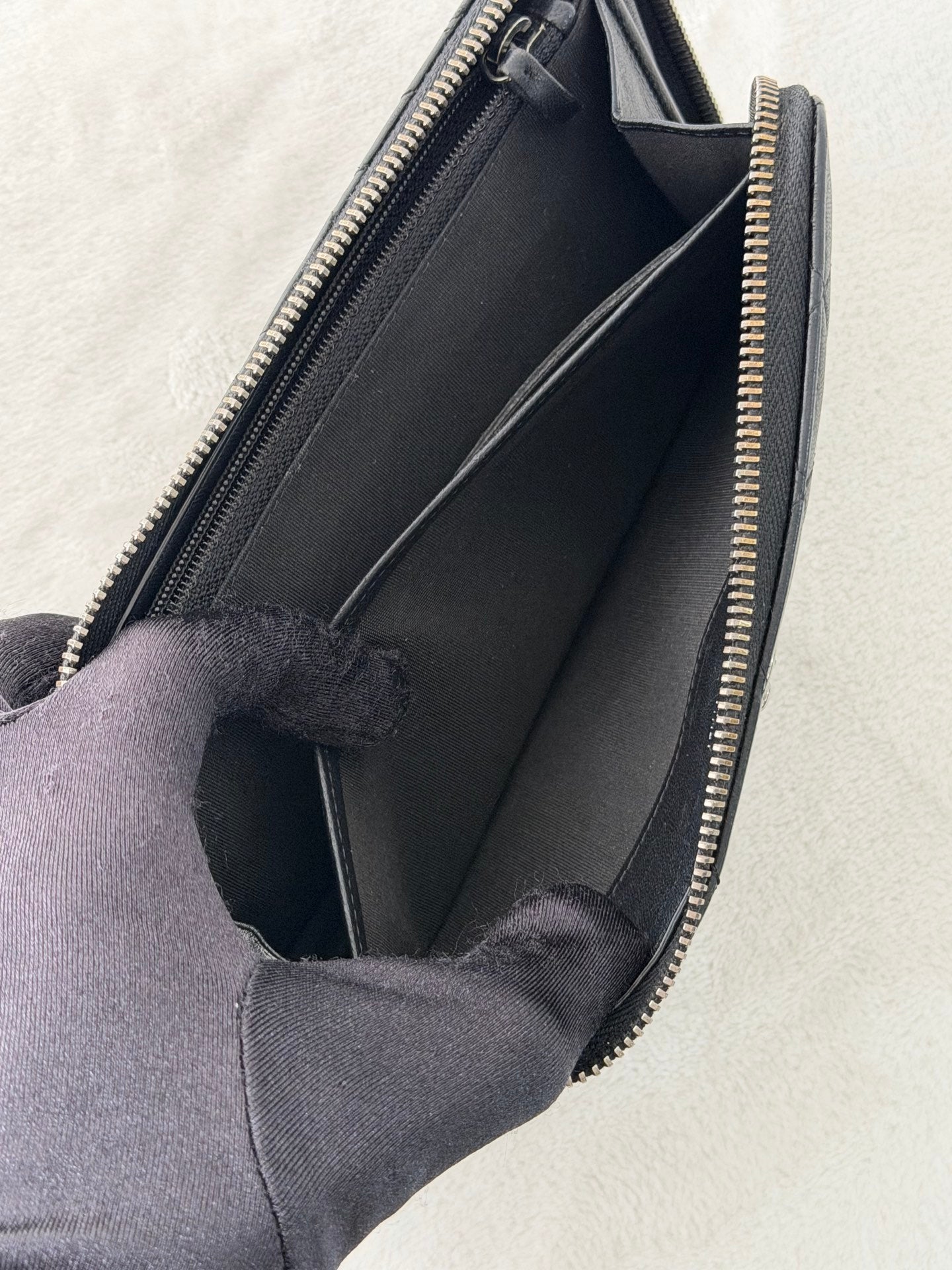 CHANEL Geuine C-Logo Trifold Wallet