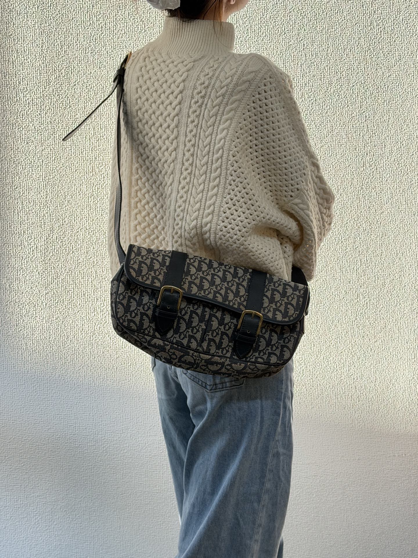 CHRISTIAN DIOR D'Oblique Messenger Shoulderbag