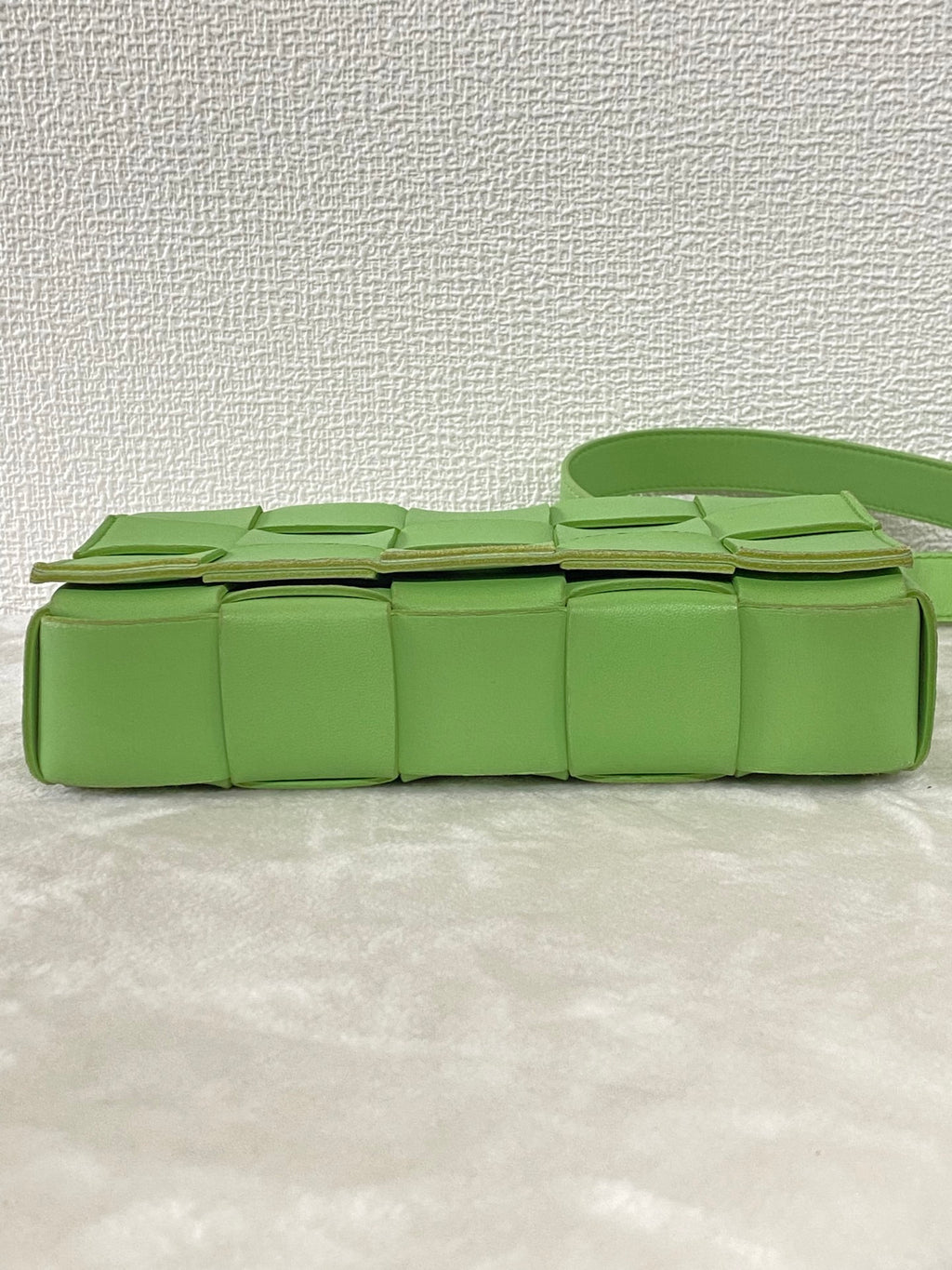 Bottega Veneta Cassette Grass Green Shoulderbag