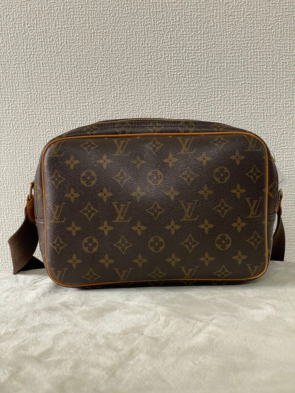 LOUIS VUITTON Reporter PM Crossbody Bag