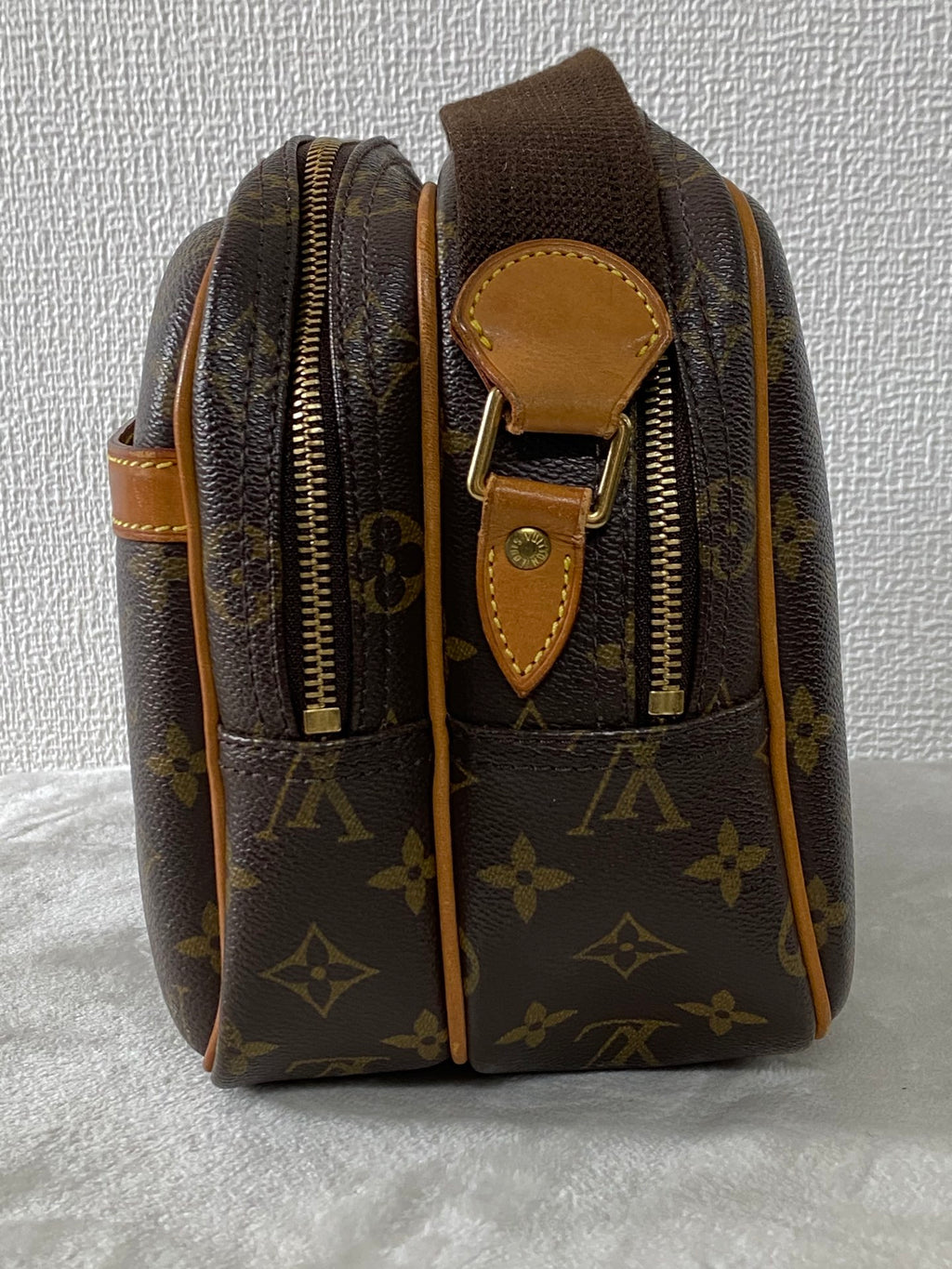 LOUIS VUITTON Reporter PM Crossbody Bag