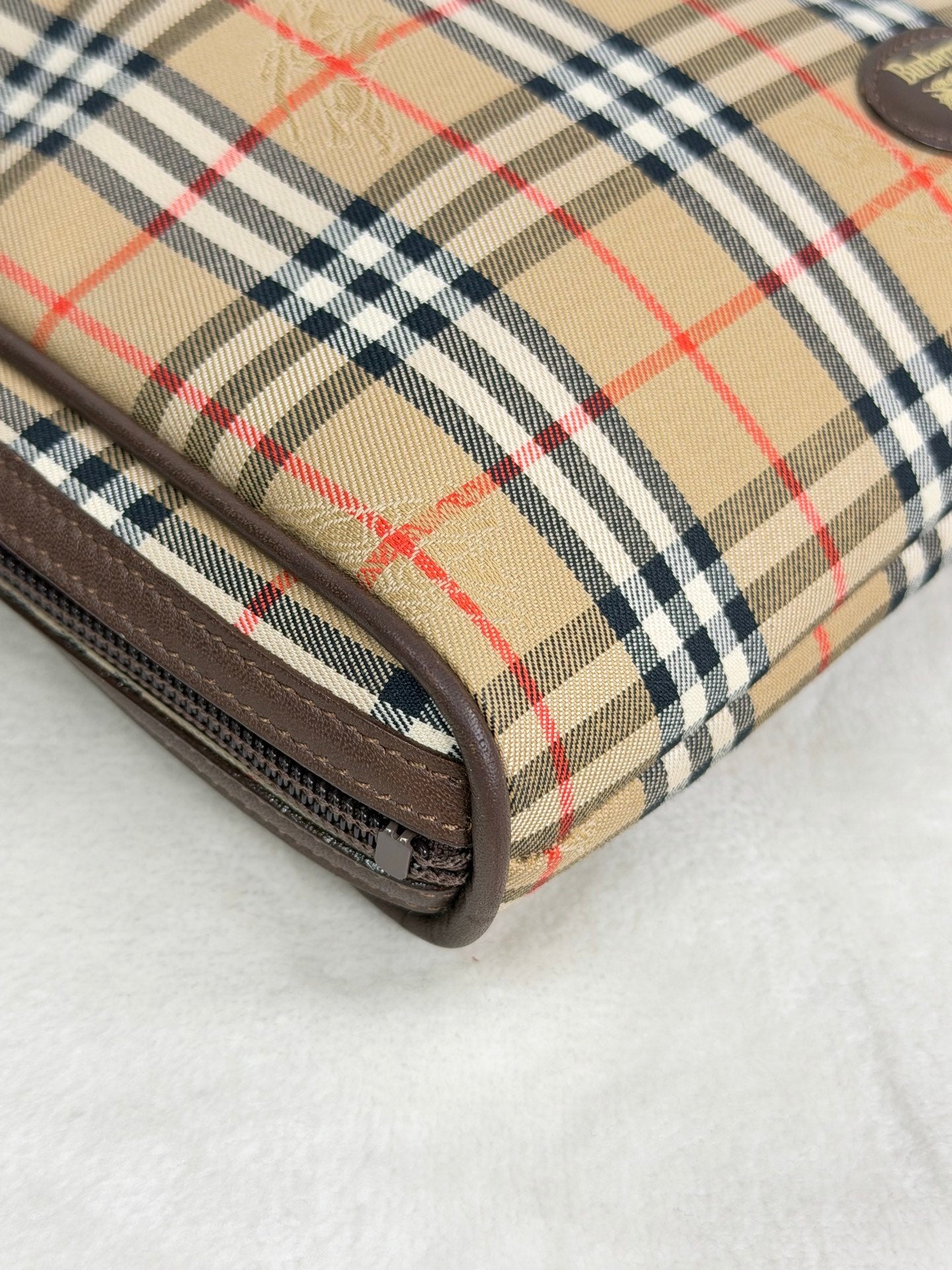 BURBERRY Check Pattern Clutch