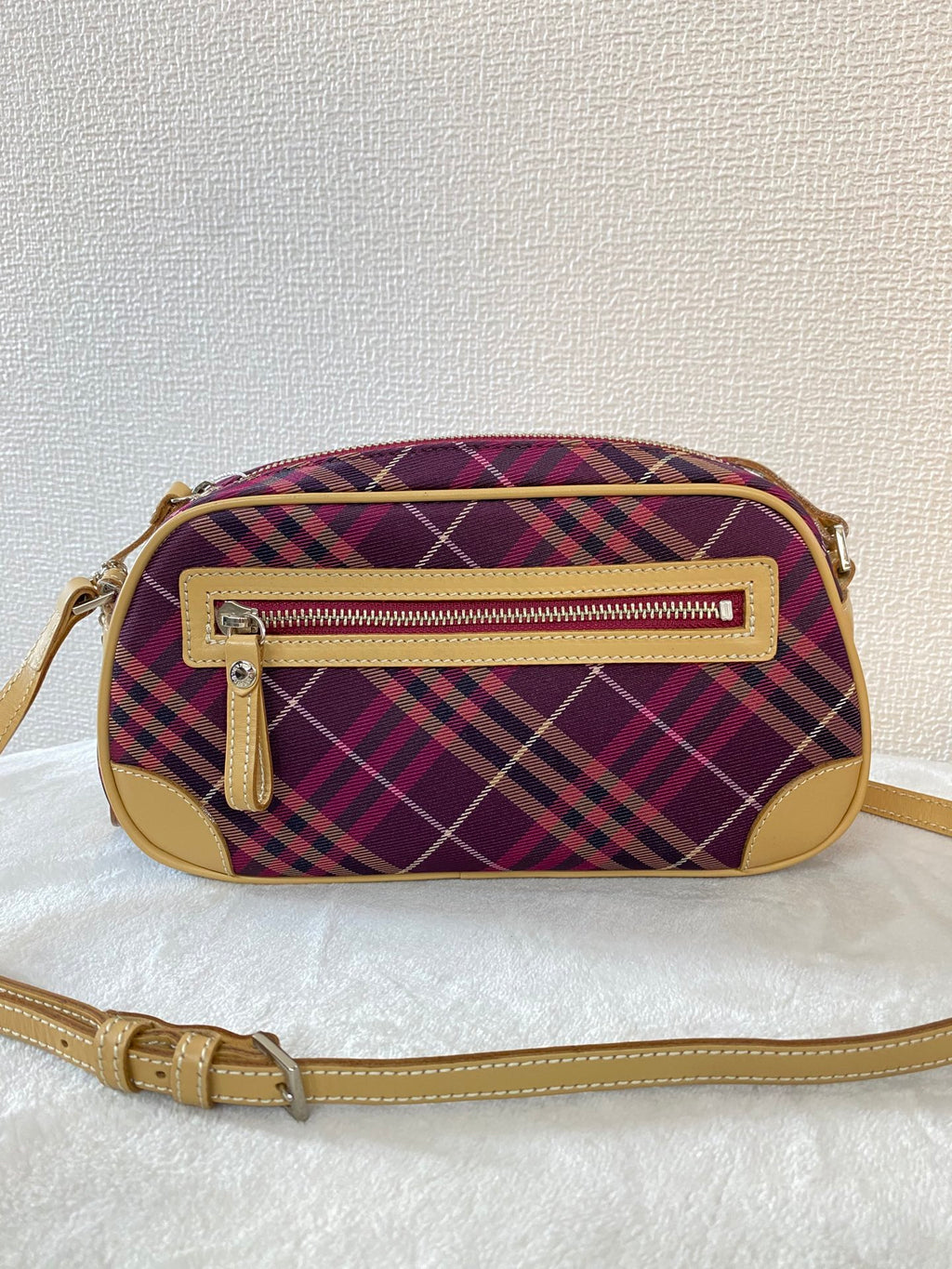 BURBERRY  Check Pattern Shoulderbag