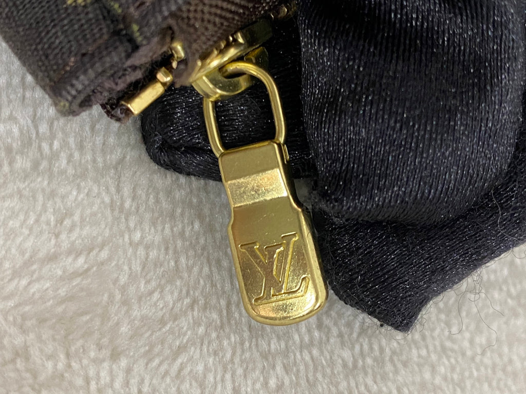 LOUIS VUITTON Monogram Denim Bucket Shoulderbag Set