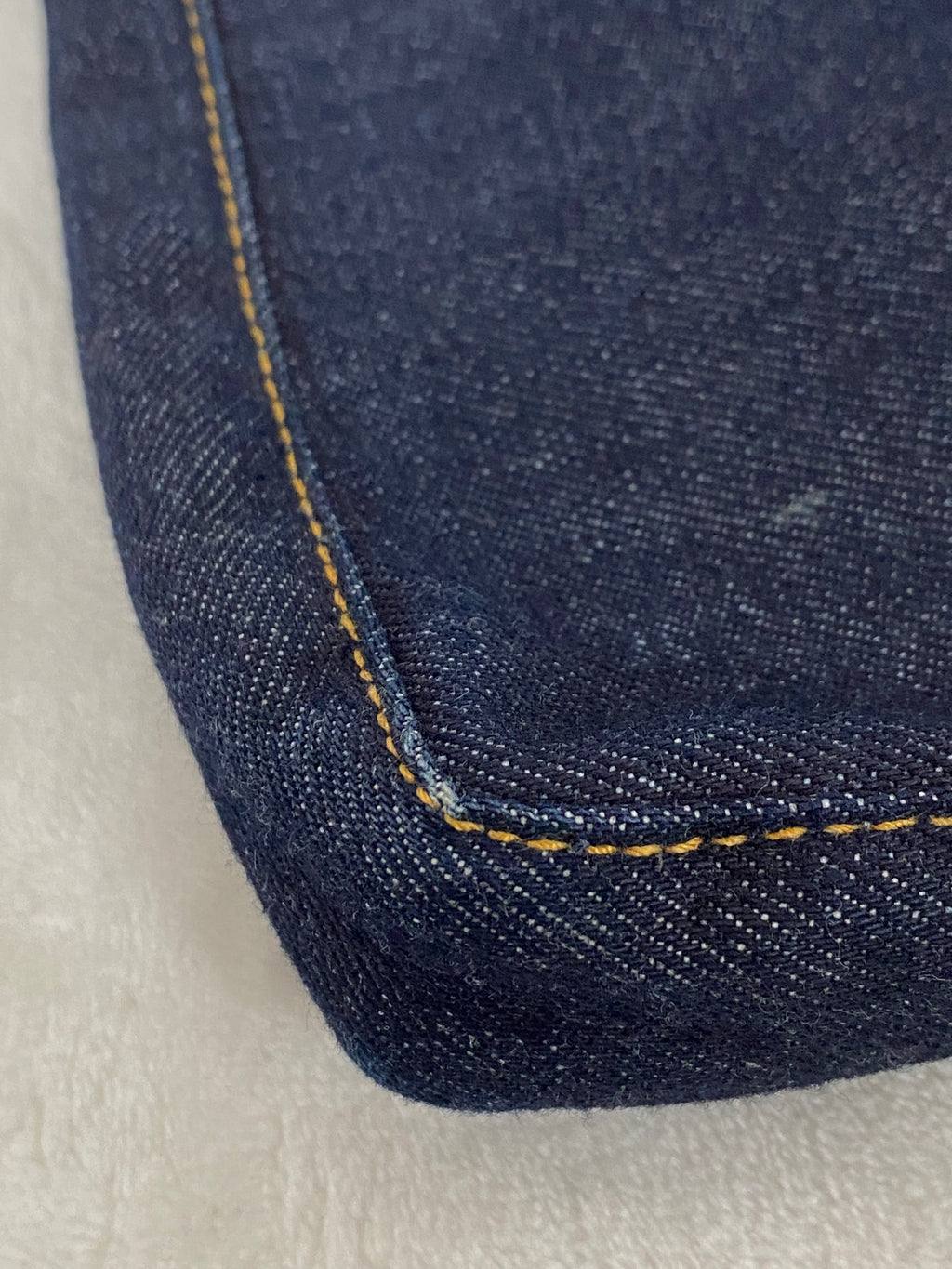 FENDI Borsa In Jeans Beagutte Shoulderbag