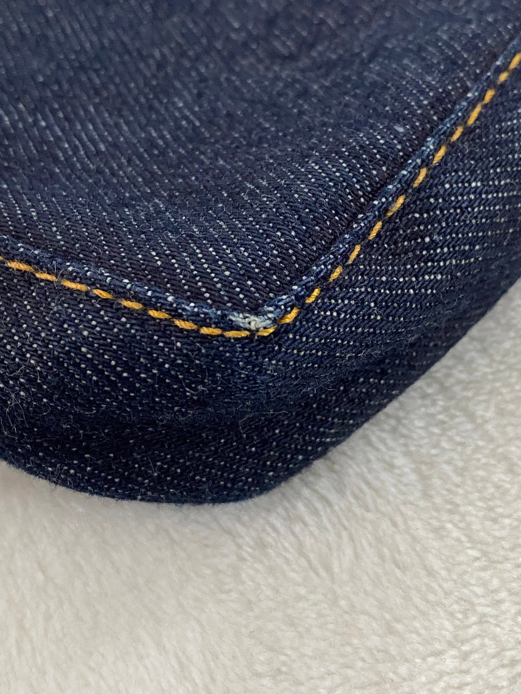 FENDI Borsa In Jeans Beagutte Shoulderbag