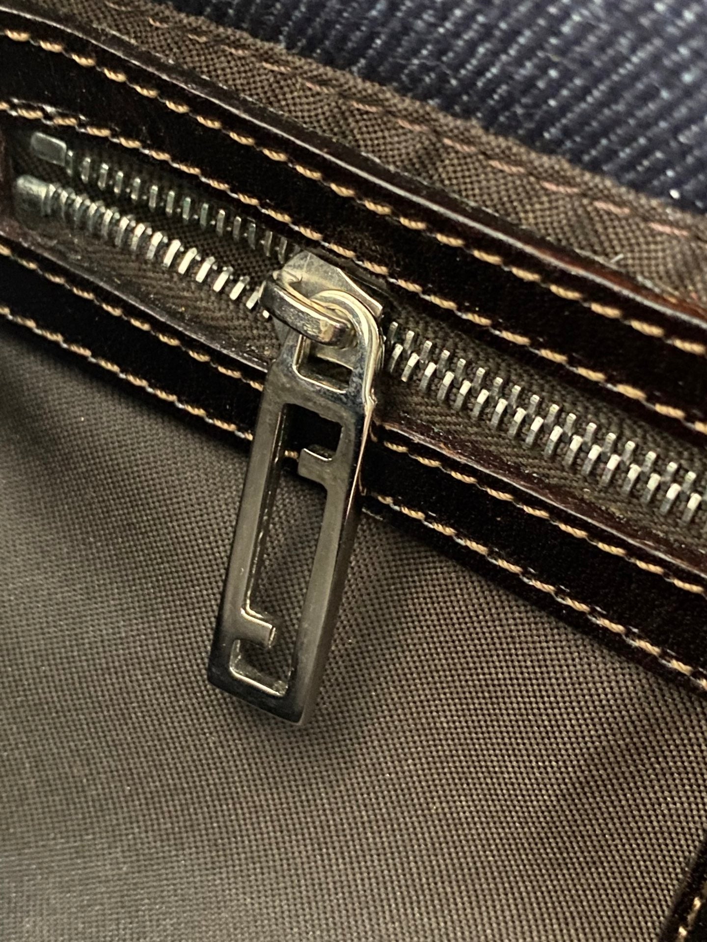FENDI Borsa In Jeans Beagutte Shoulderbag