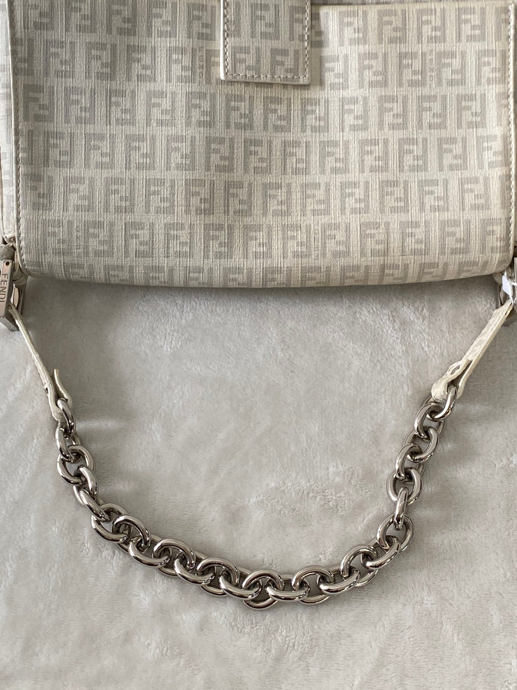 FENDI Zucchino White Chain Bag