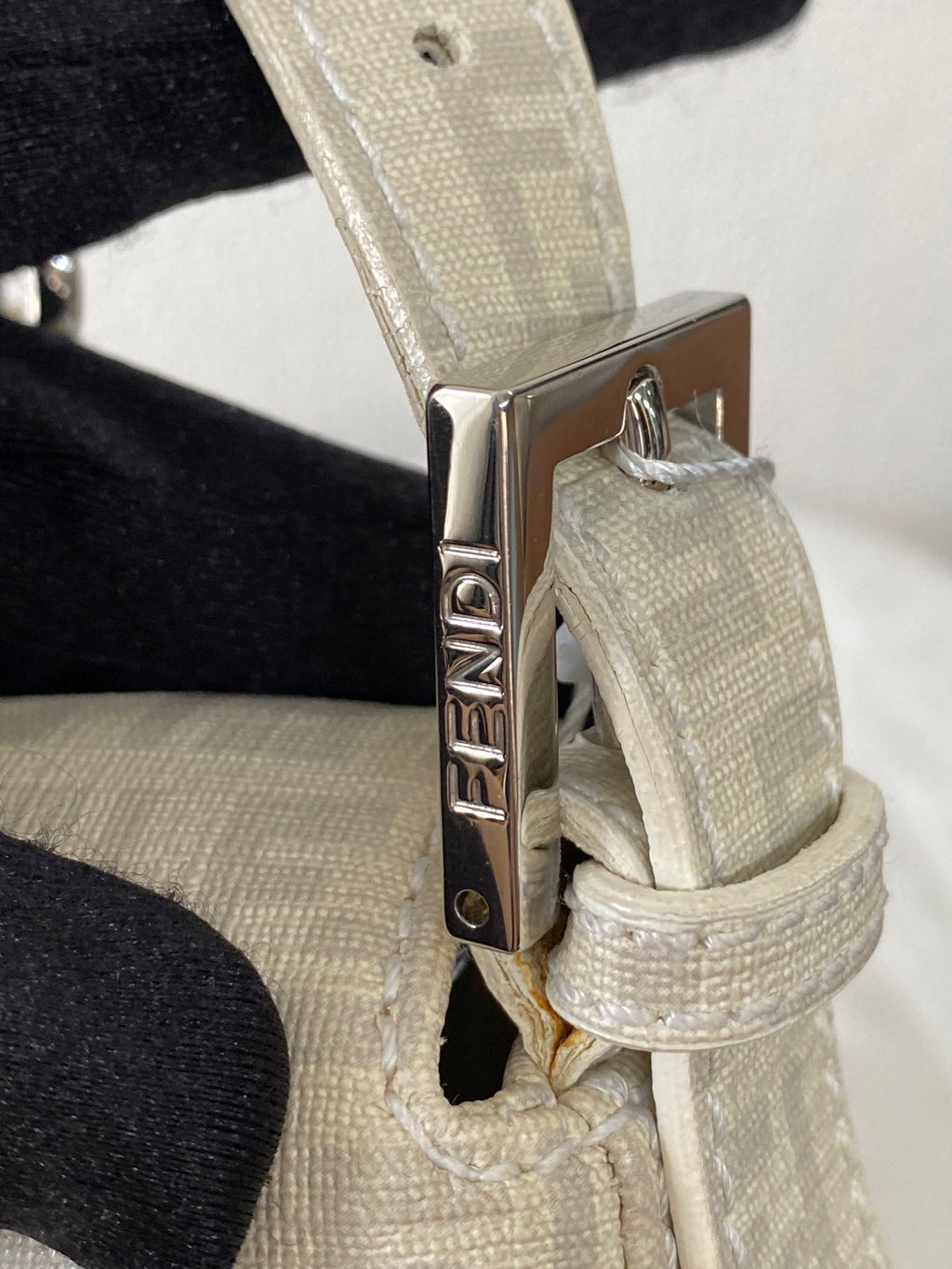 FENDI Zucchino White Chain Bag