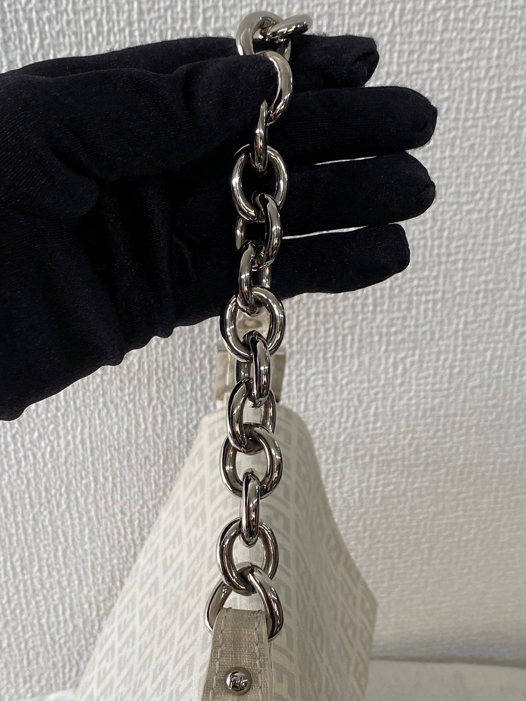 FENDI Zucchino White Chain Bag