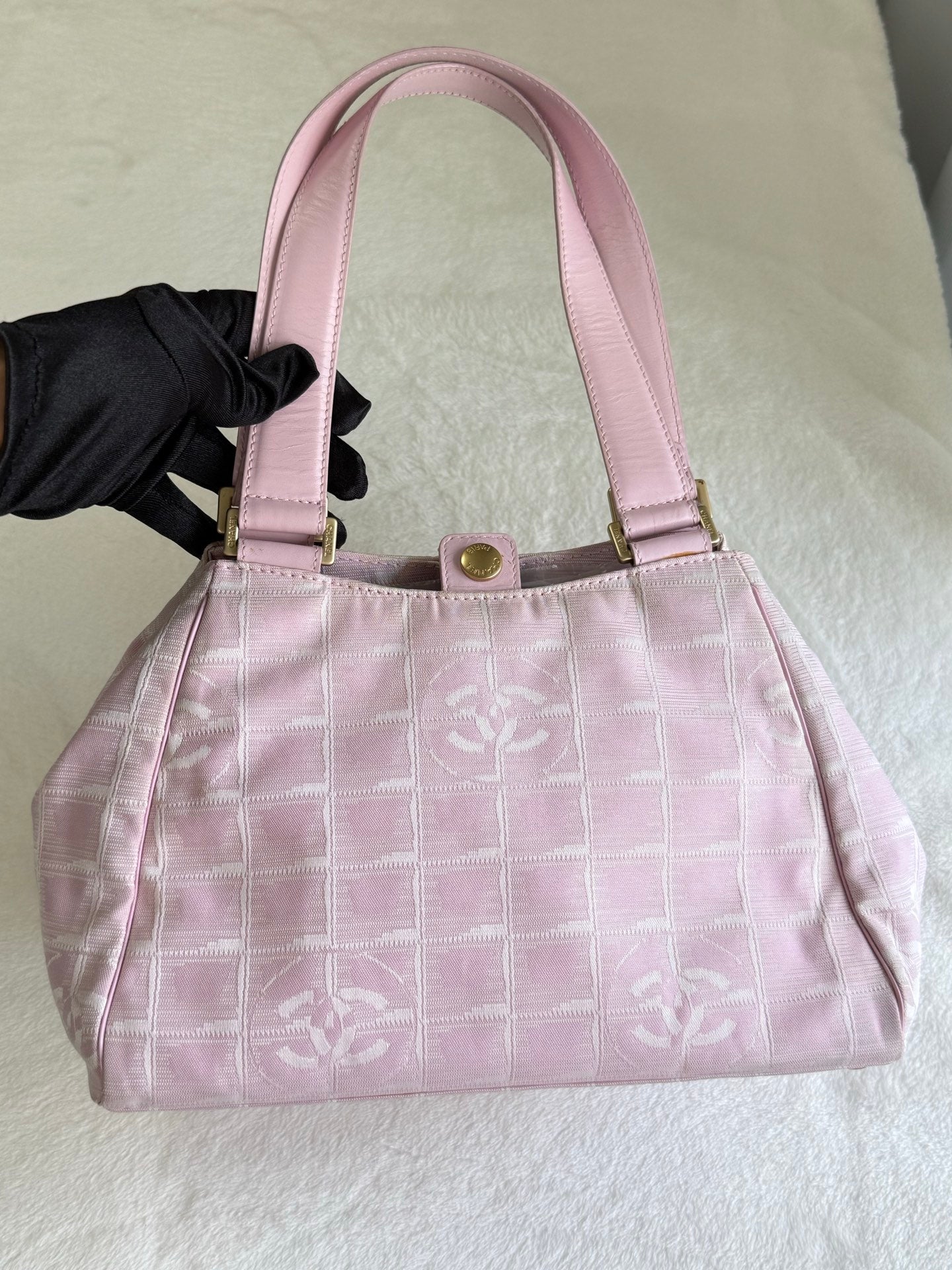 CHANEL Ice Cube Pink Handbag
