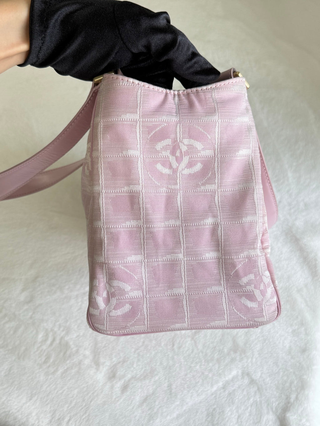 CHANEL Ice Cube Pink Handbag