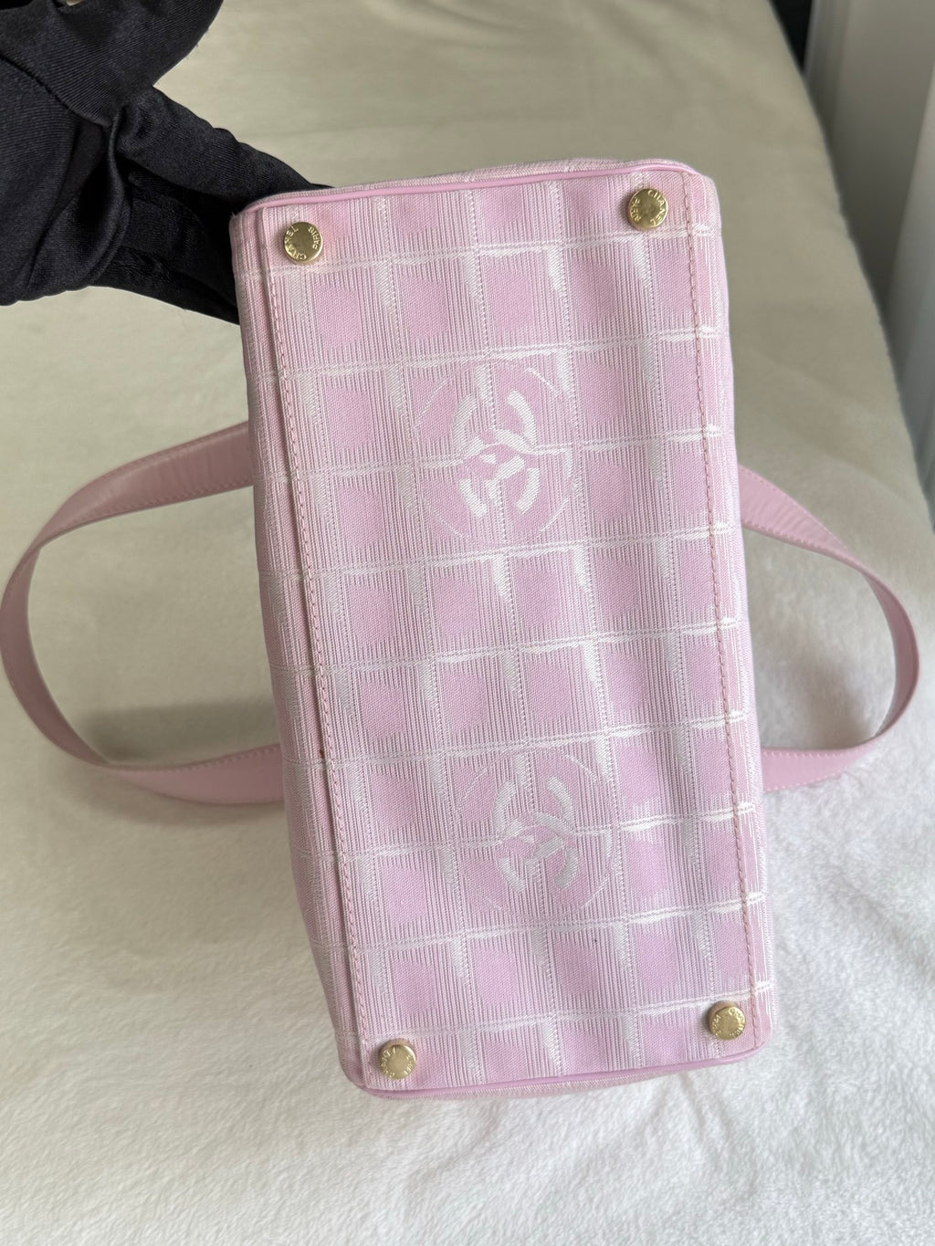CHANEL Ice Cube Pink Handbag