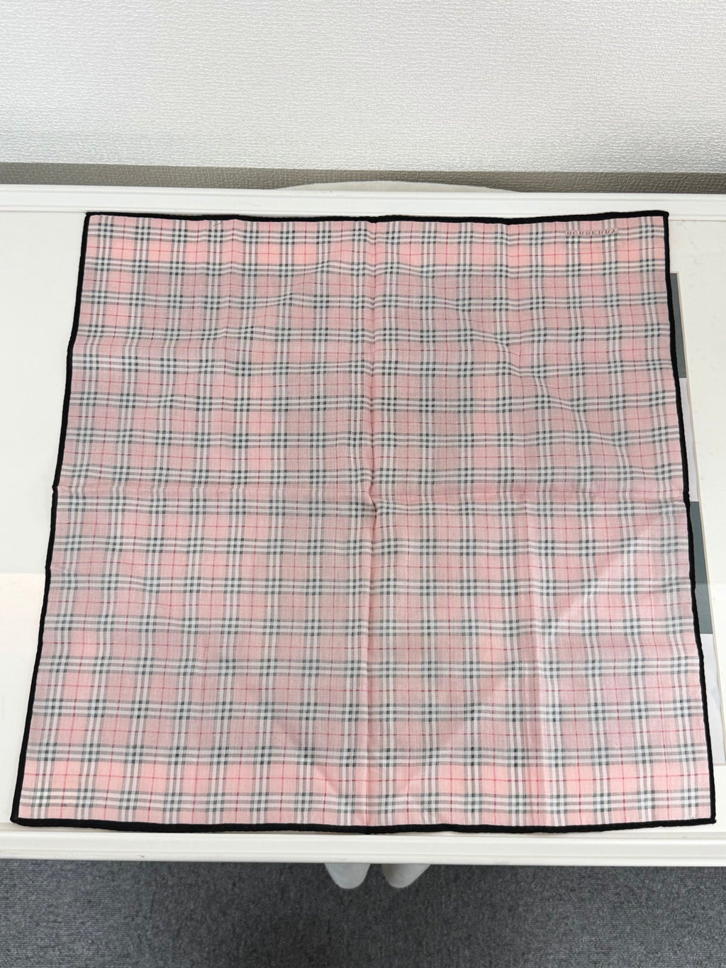 BURBERRY Check Pattern Handkerchief