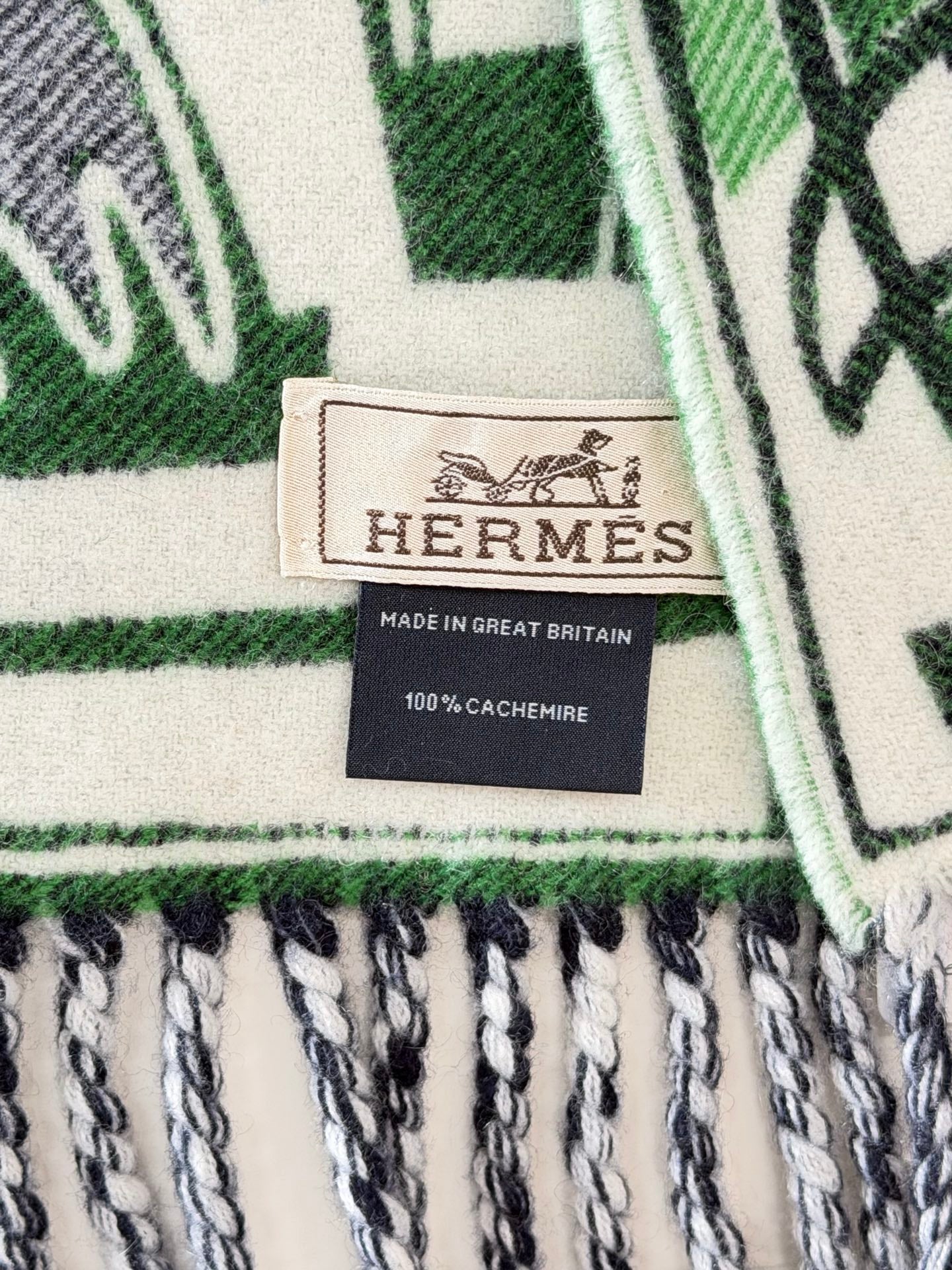 HERMES Cashmere Scarf