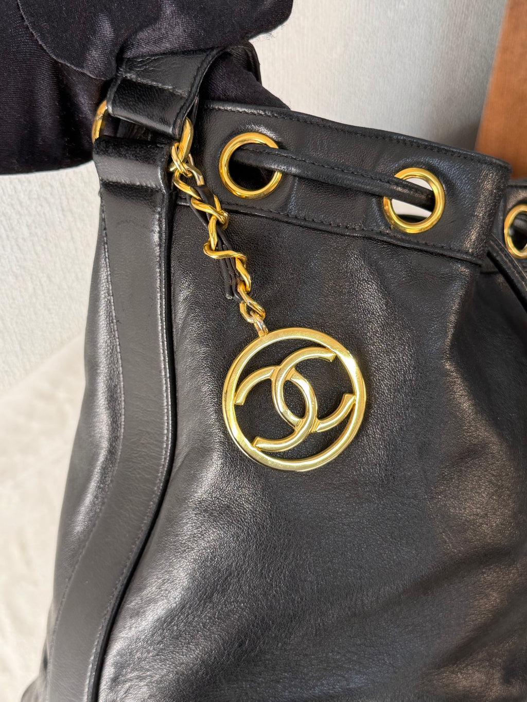 CHANEL Genuine Bucket Set Bag