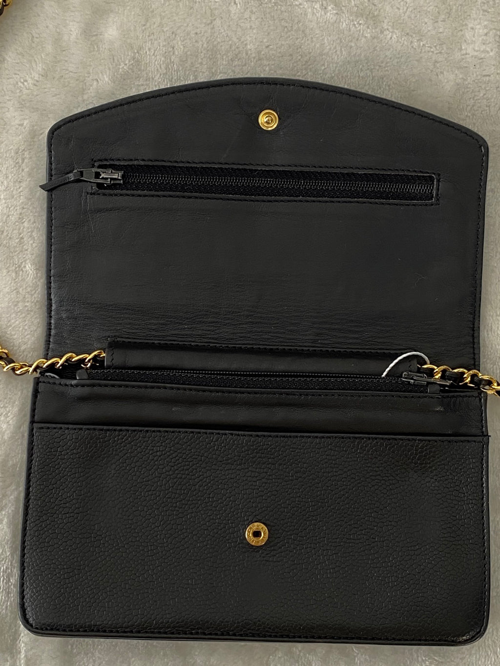 CHANEL Cavier Logo Chainbag