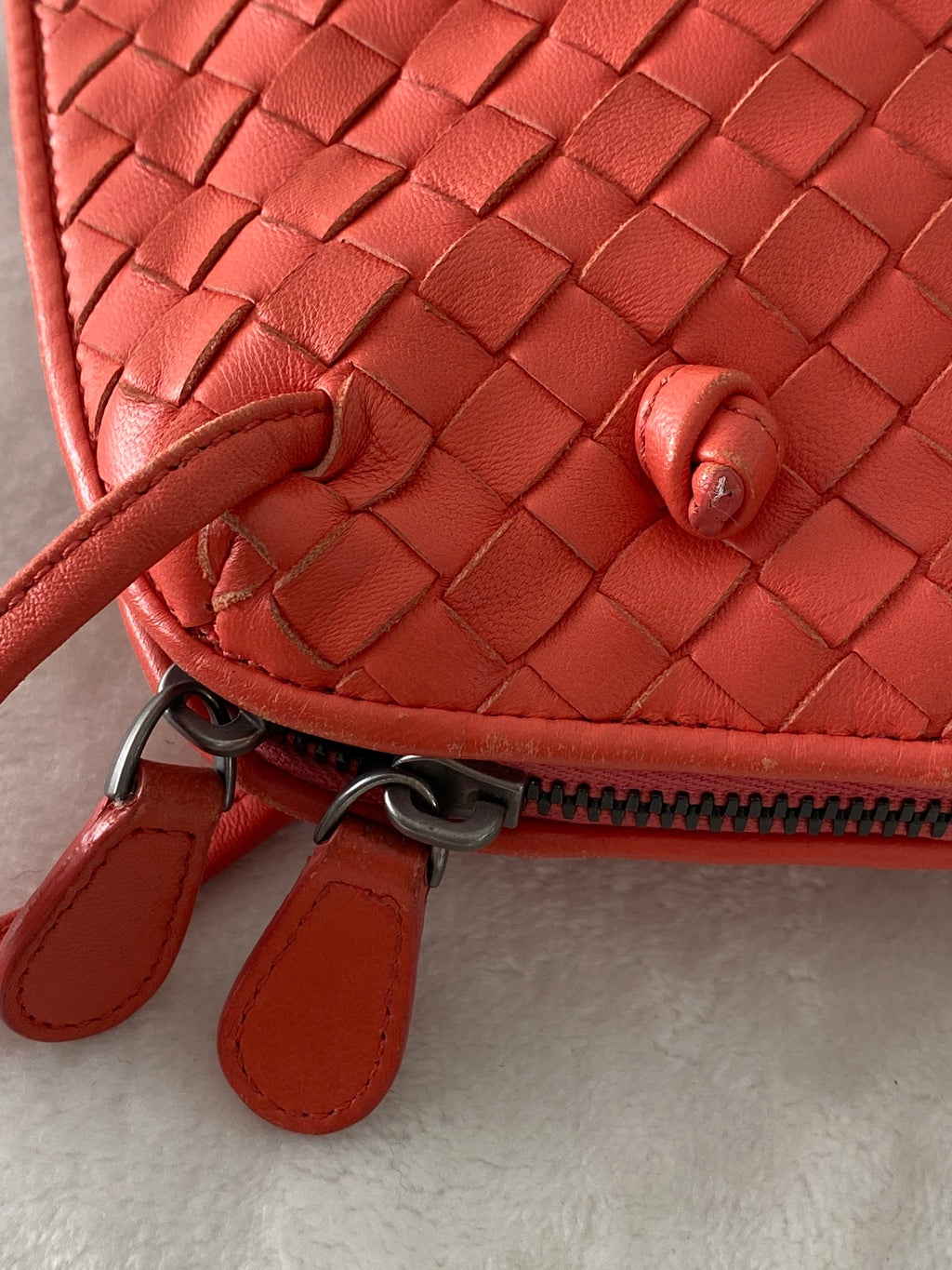 BOTTEGA VENETA Intrecciato Shoulderbag