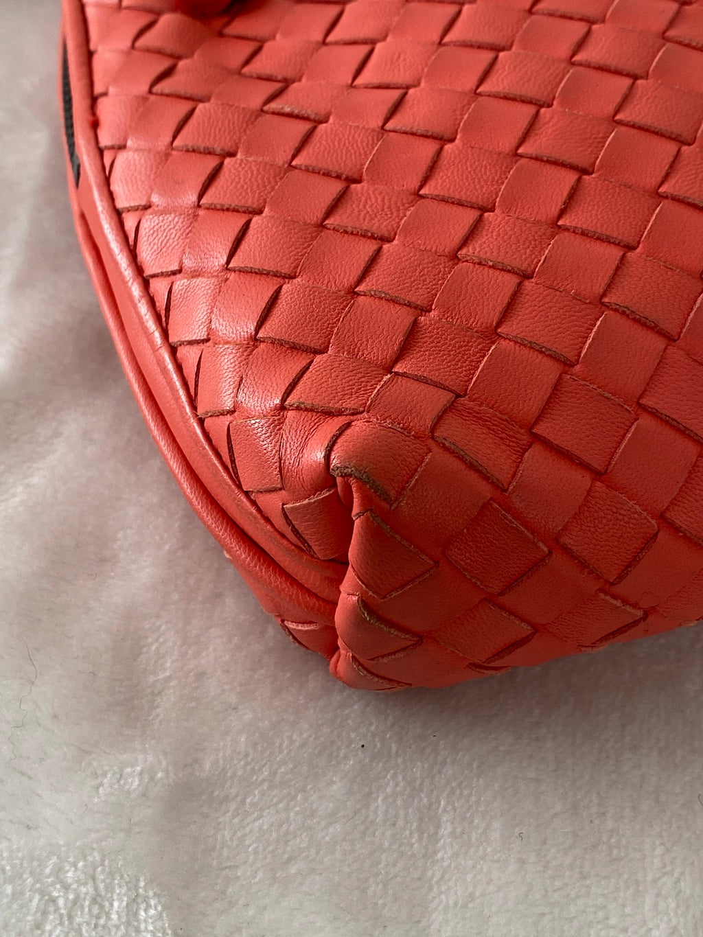 BOTTEGA VENETA Intrecciato Shoulderbag