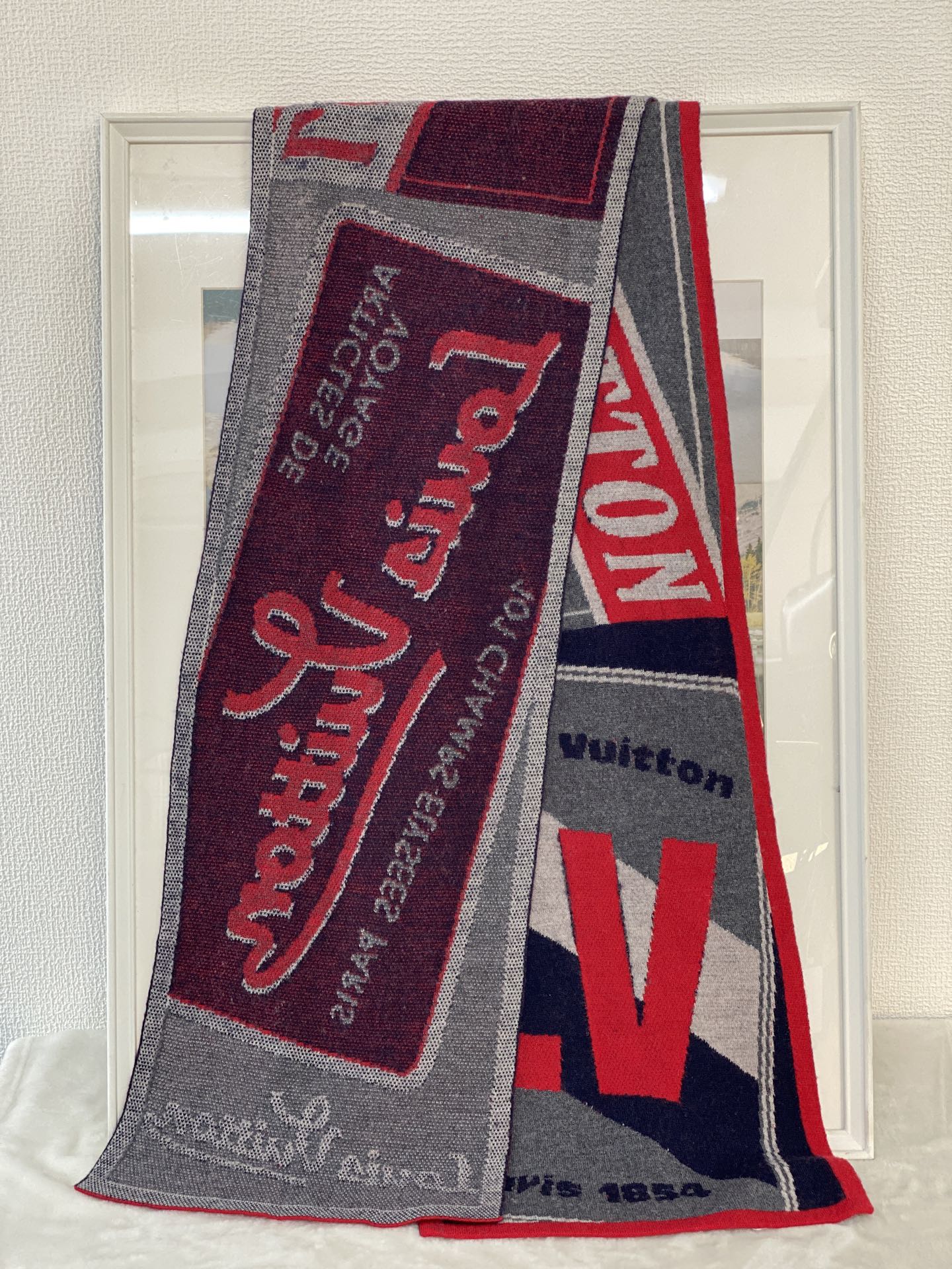 LOUIS VUITTON Wool Design Scarf