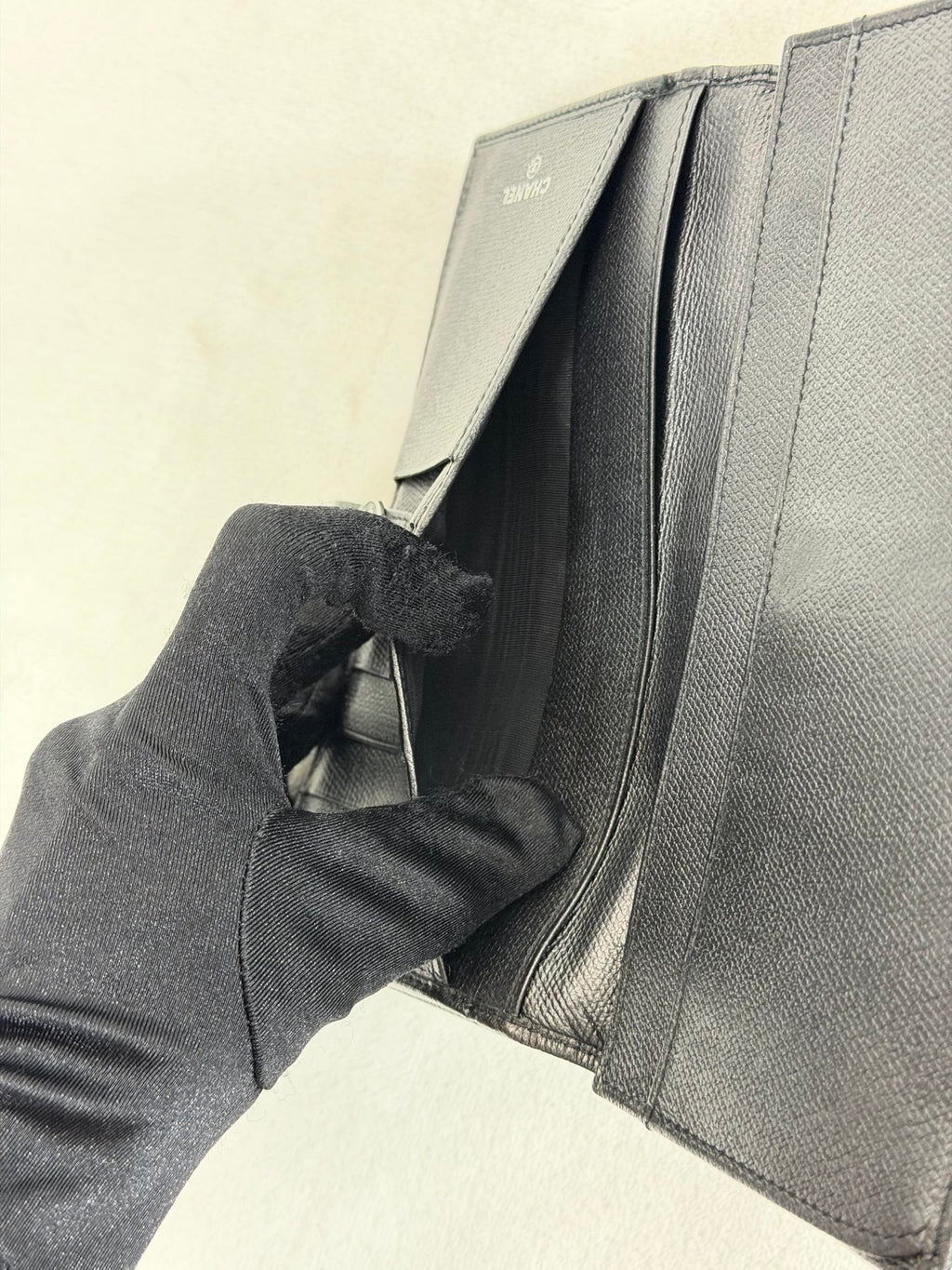 CHANEL Logo Genuine Bifold  Wallet