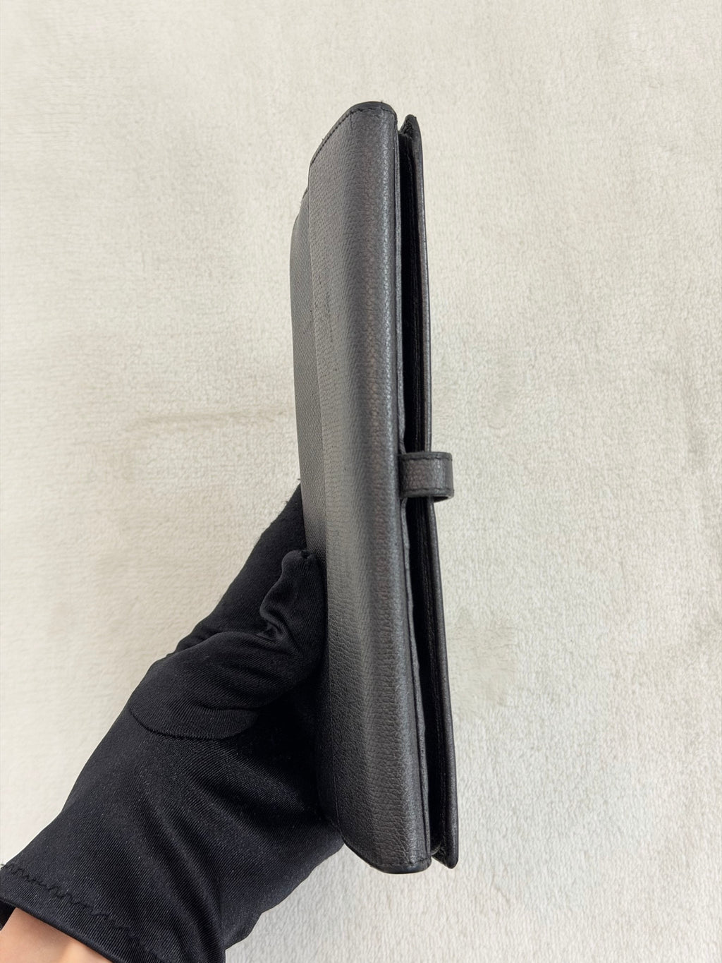 CHANEL Logo Genuine Bifold  Wallet