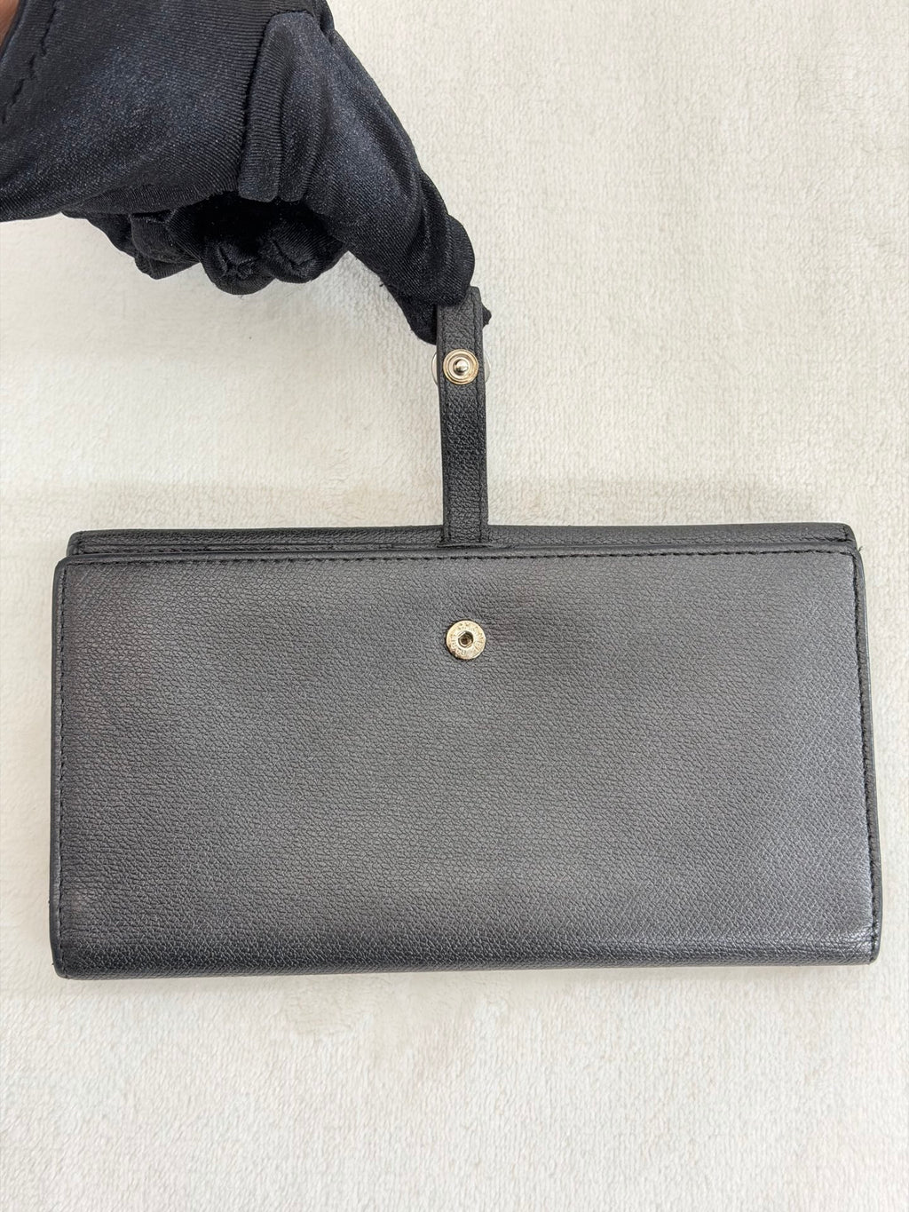 CHANEL Logo Genuine Bifold  Wallet