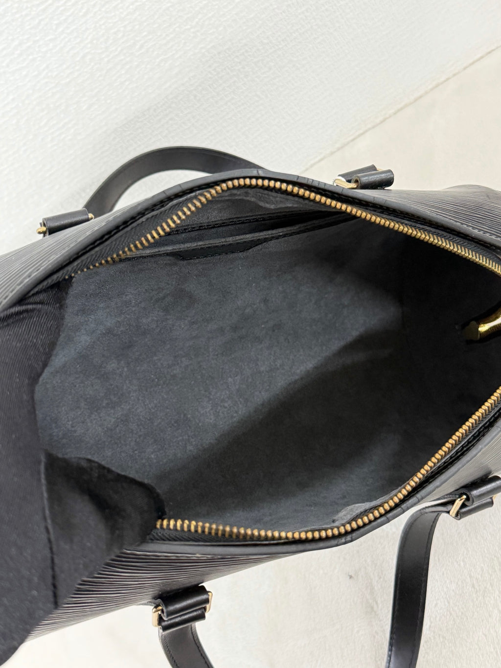 LOUIS VUITTON Epi Collection Papillion Hnadbag Set