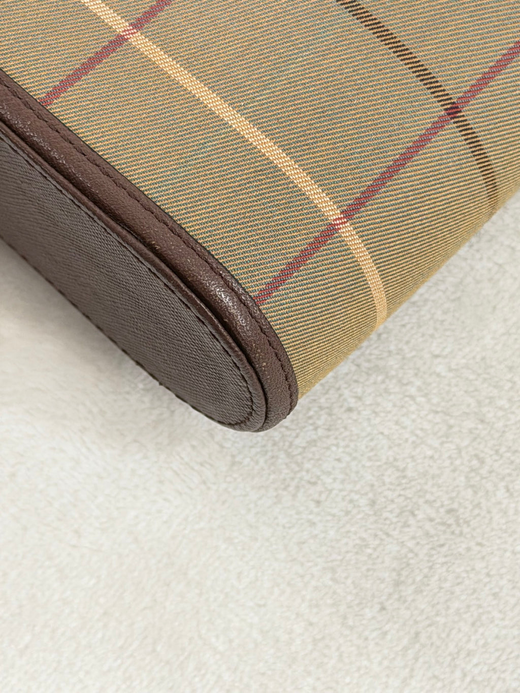BURBERRY Check pattern Genuine Shoulderbag