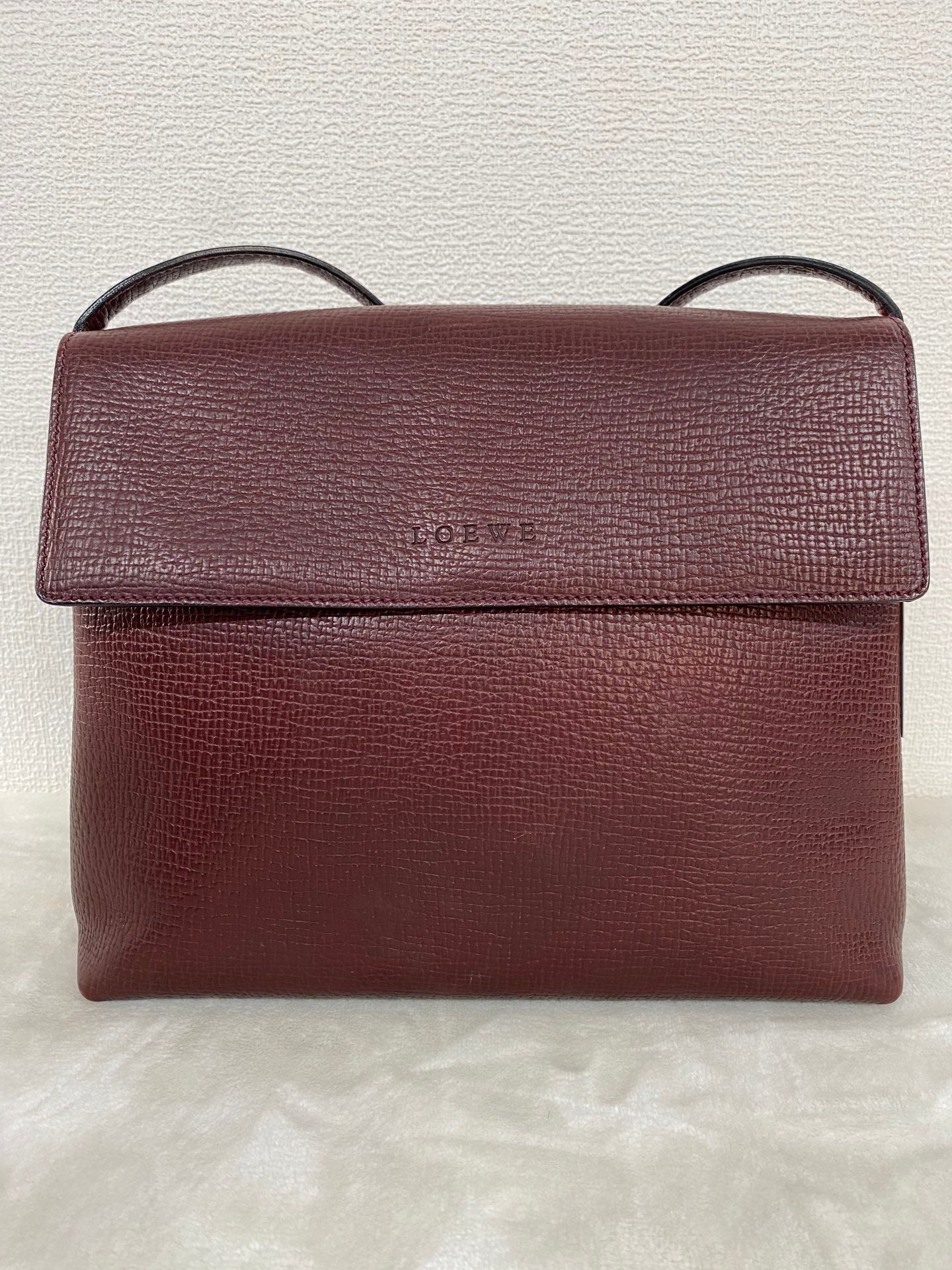 LOEWE Cavier Shoulderbag