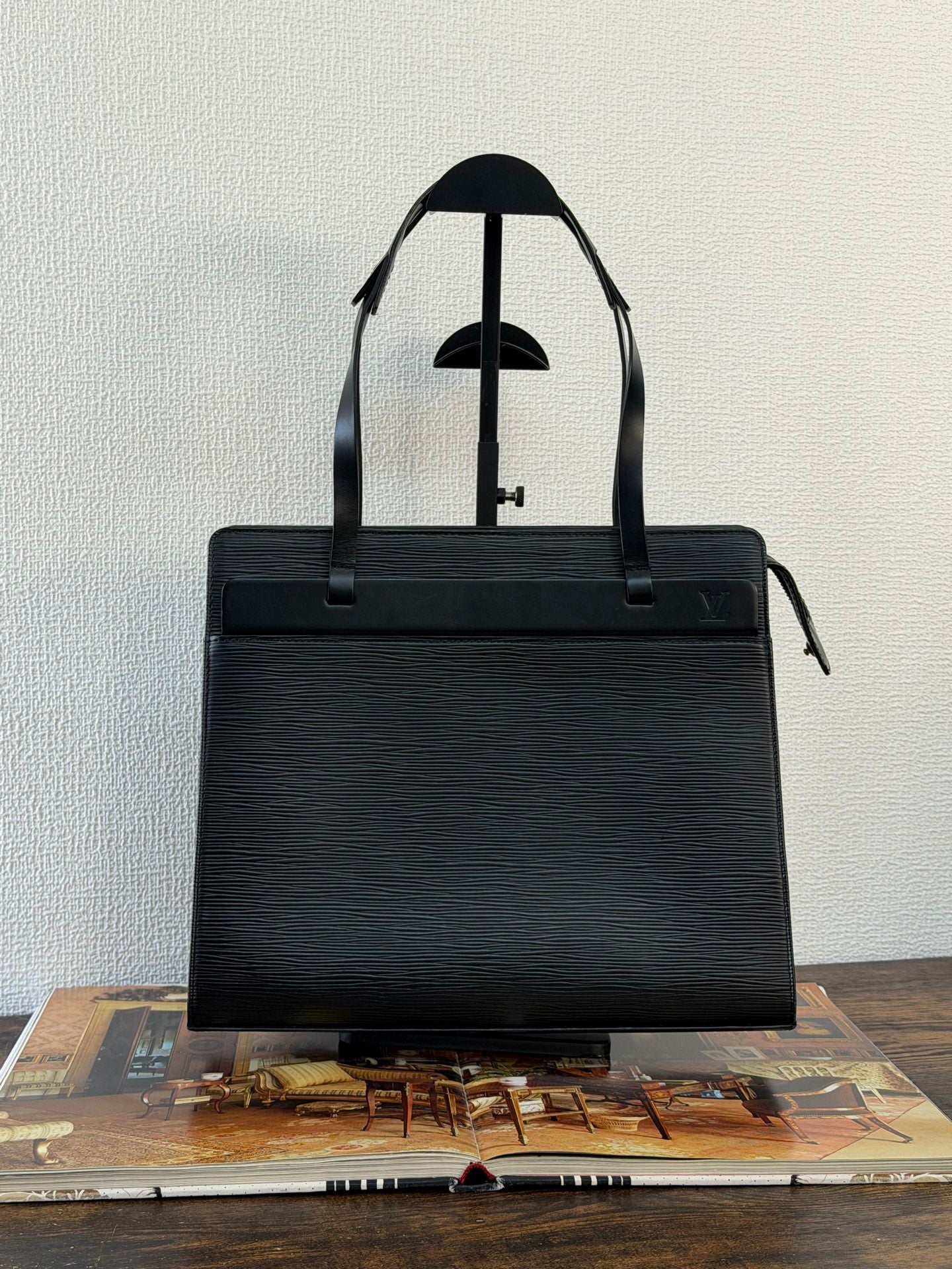 Louis Vuitton Black Genuine Leather Epi Croisette PM Shoulder Bag