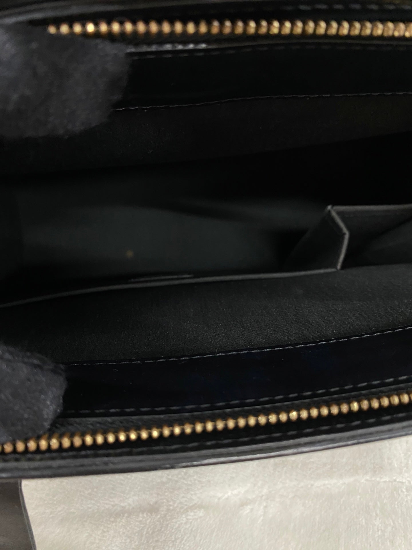 Louis Vuitton Black Genuine Leather Epi Croisette PM Shoulder Bag