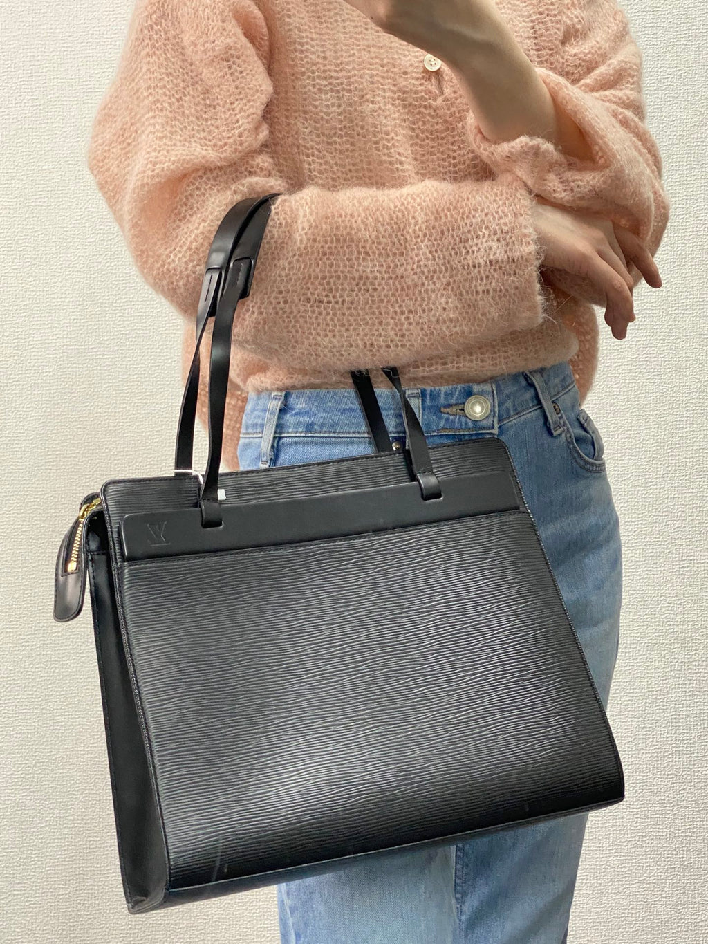 Louis Vuitton Black Genuine Leather Epi Croisette PM Shoulder Bag