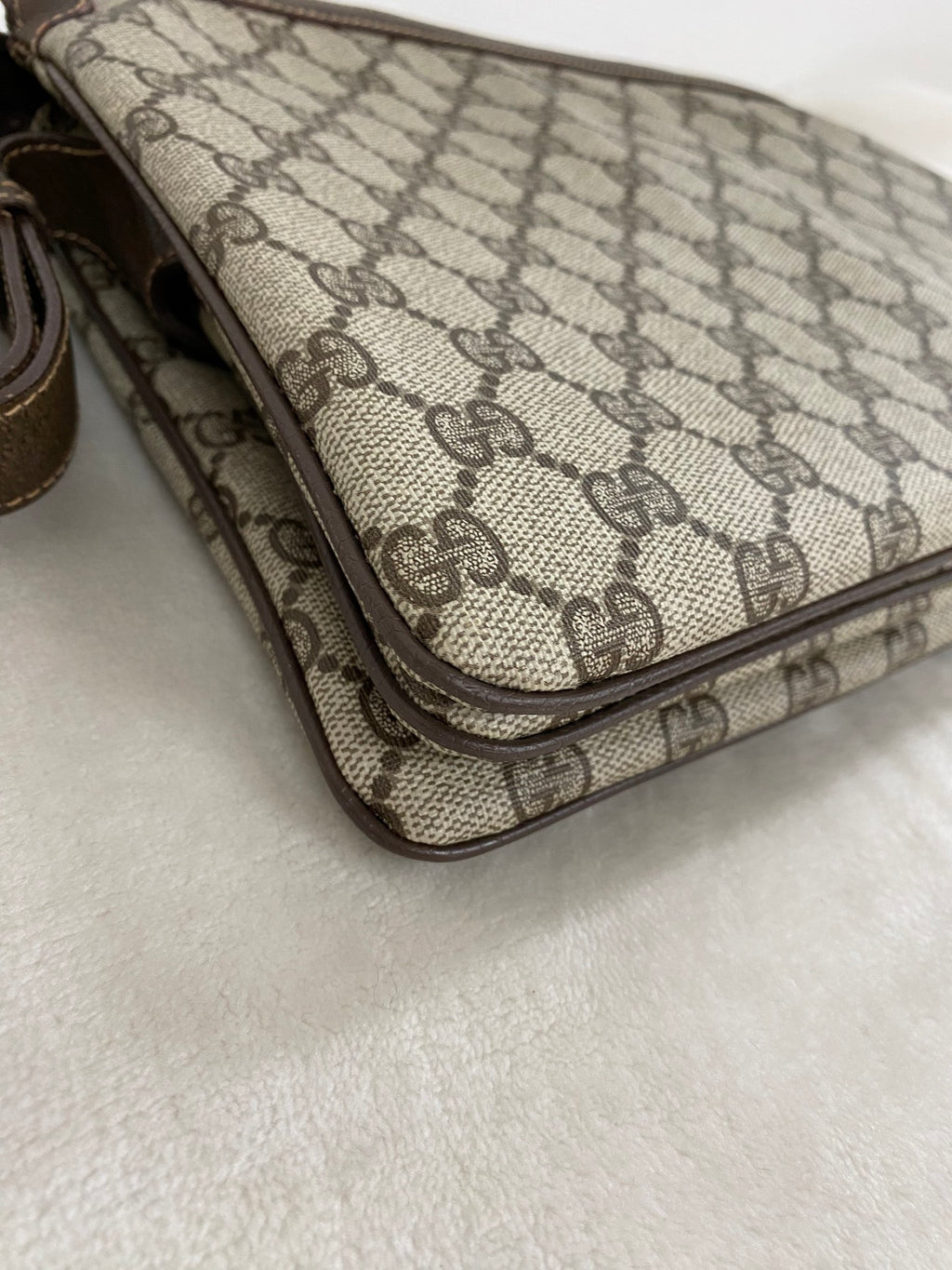 Gucci Ophidia GG Supreme ShoulderBag