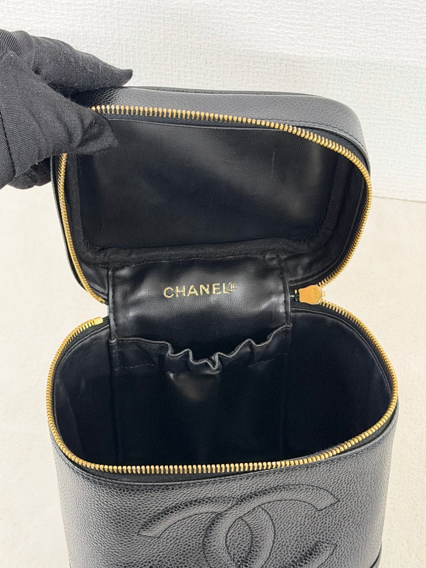 CHANEL Vertical Vanity Bag - Caviar Black