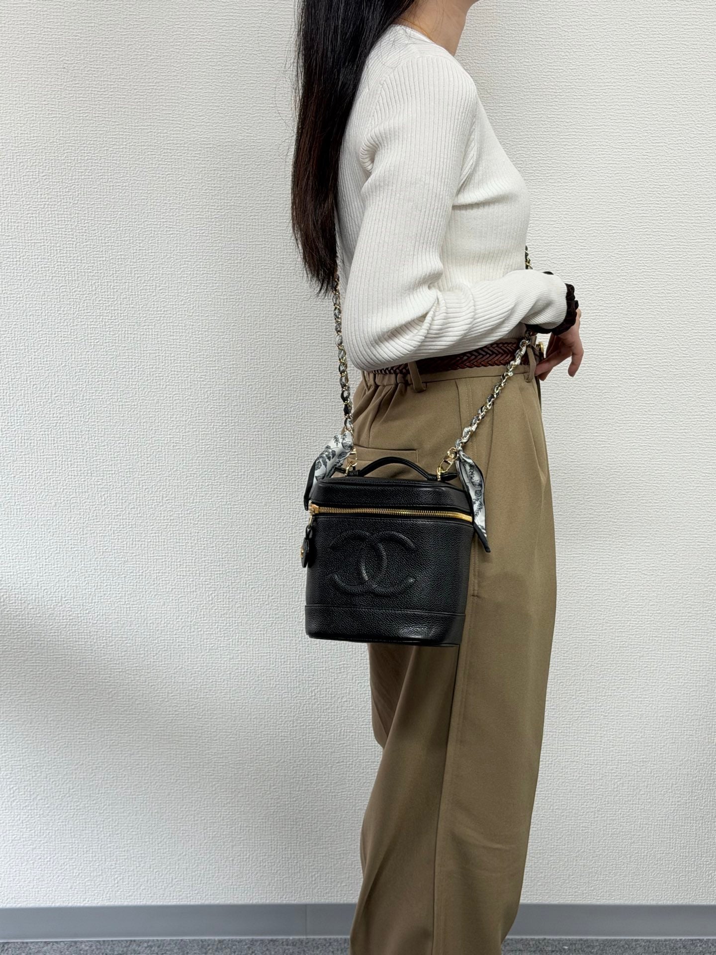 CHANEL Vertical Vanity Bag - Caviar Black