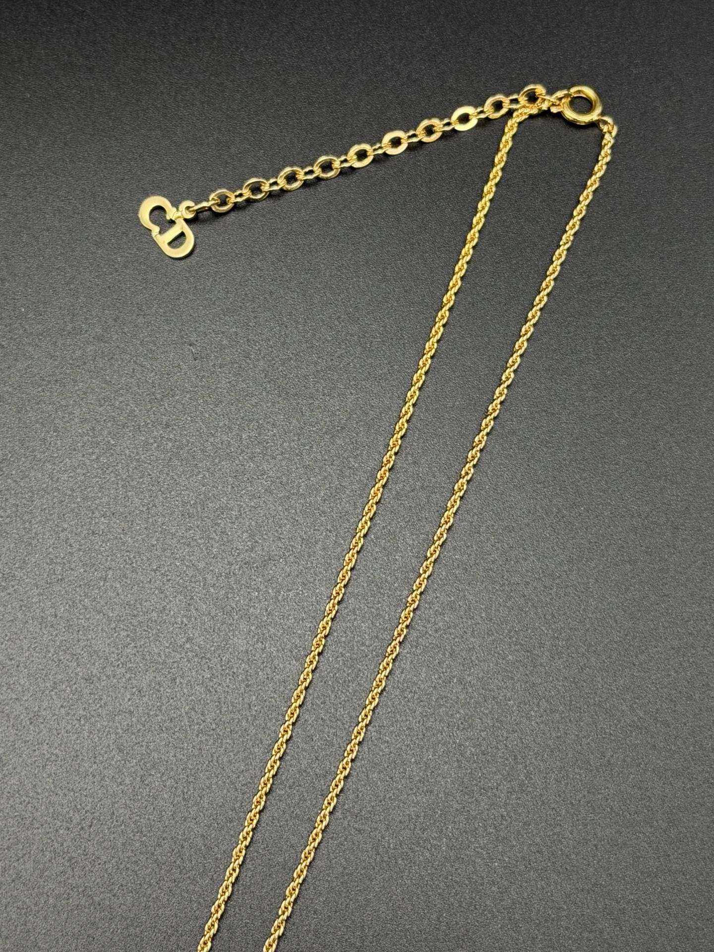 Dior necklace