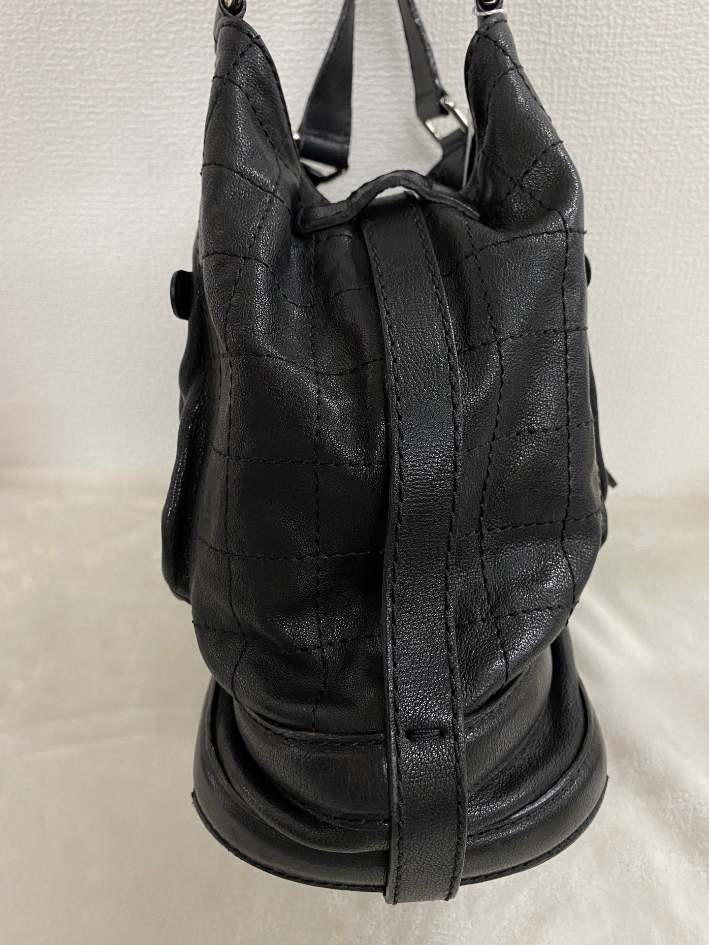 CHANEL Black-silver Totebag