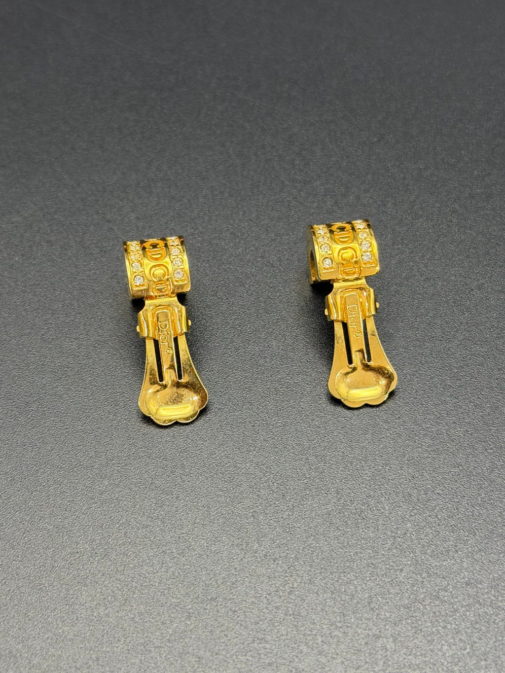 CHRISTIAN DIOR Rhinestone Earring