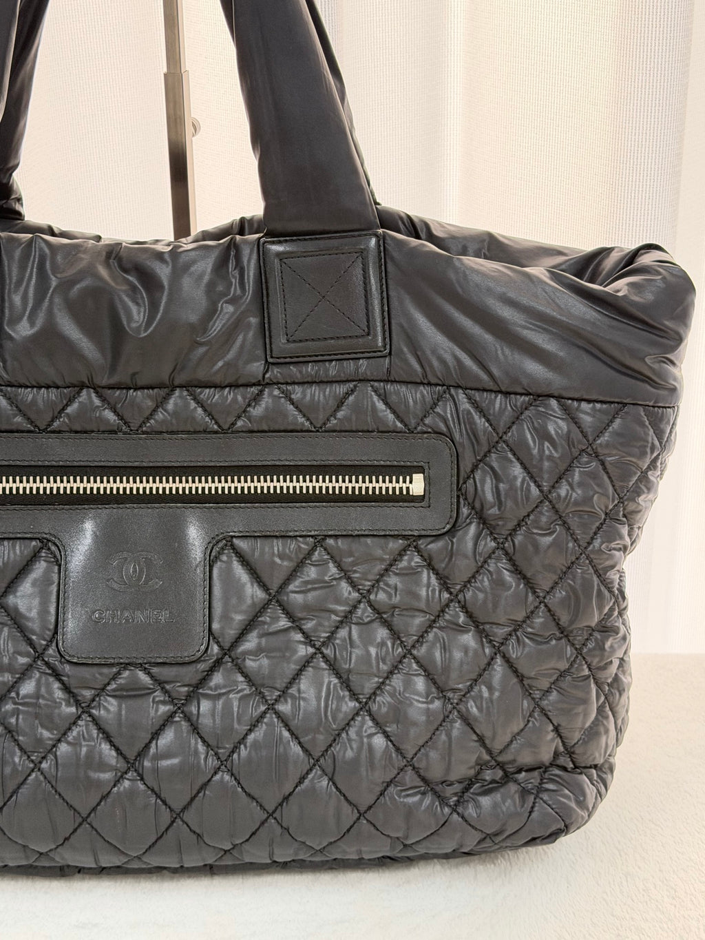 CHANEL Coco cocoon Totebag