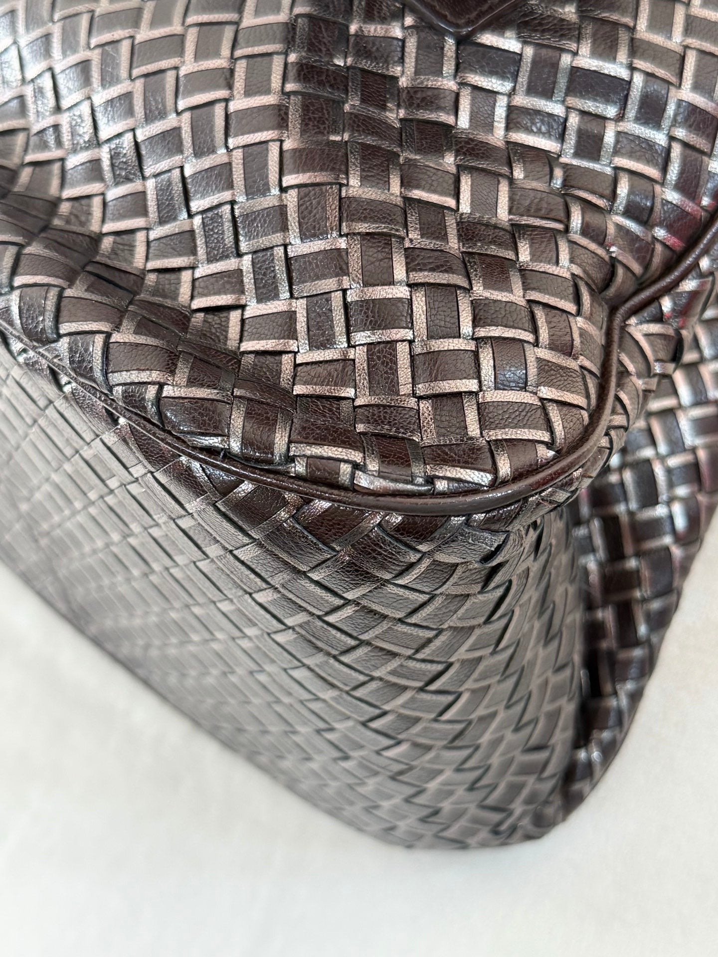 BOTTEGA VENETA Intrecciato Handbag