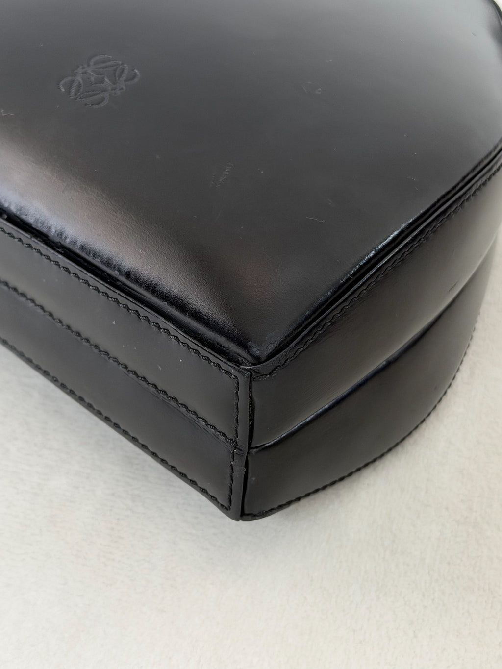 LOEWE Mueseum Shoulderbag
