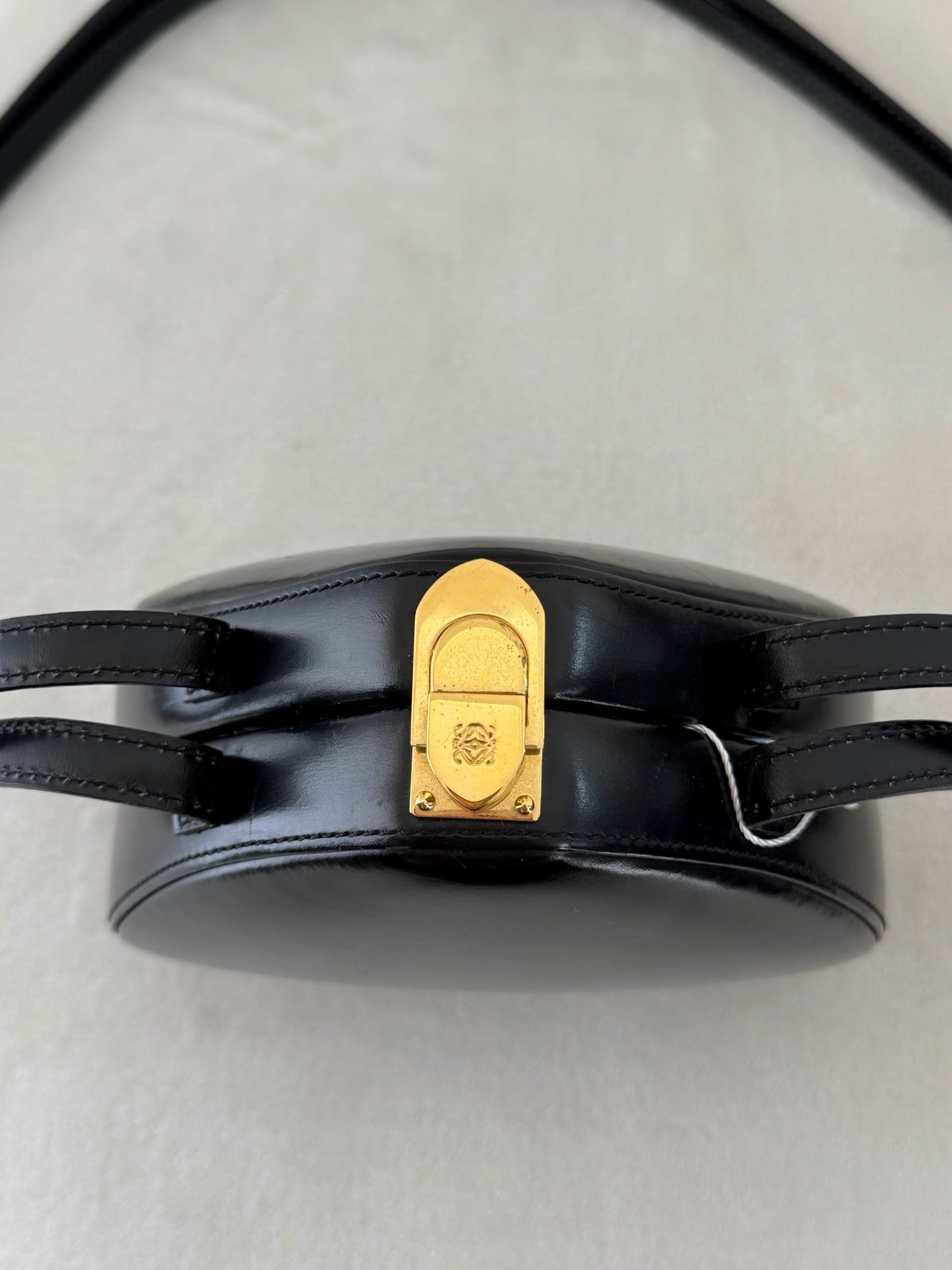 LOEWE Mueseum Shoulderbag