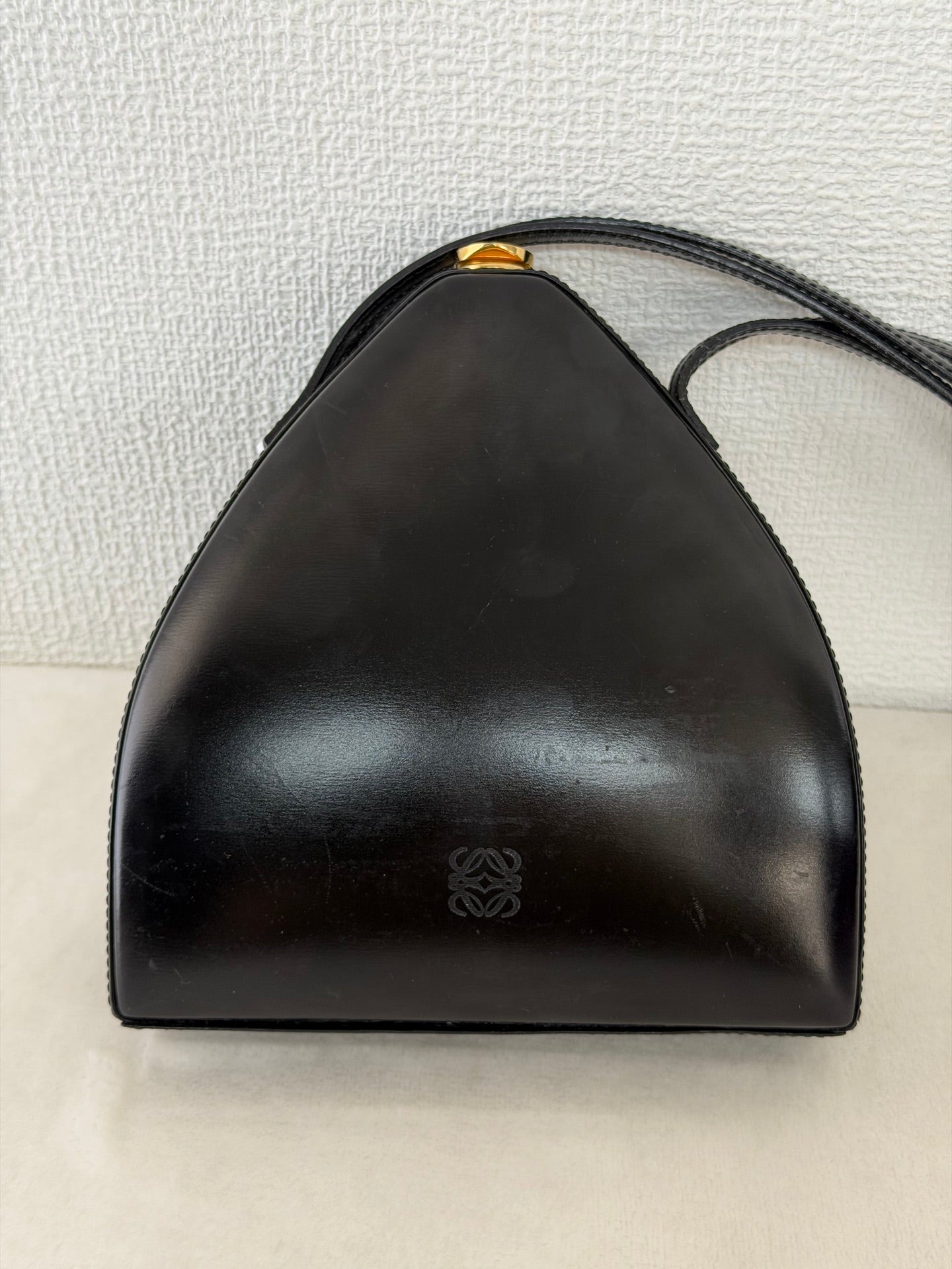 LOEWE Mueseum Shoulderbag