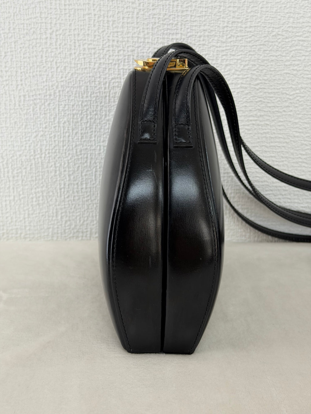 LOEWE Mueseum Shoulderbag