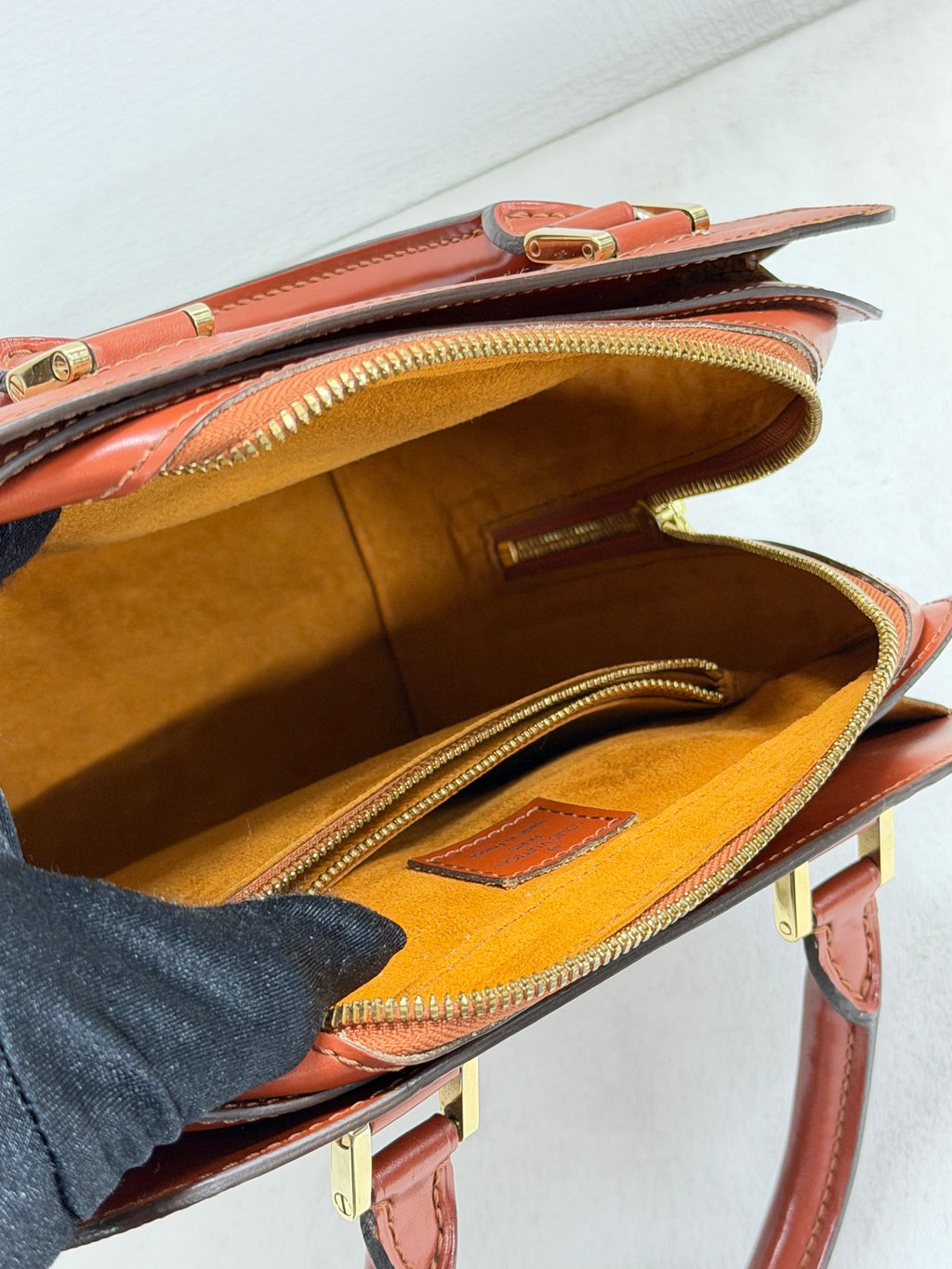 LOUIS VUITTON Epi Boston Handbag